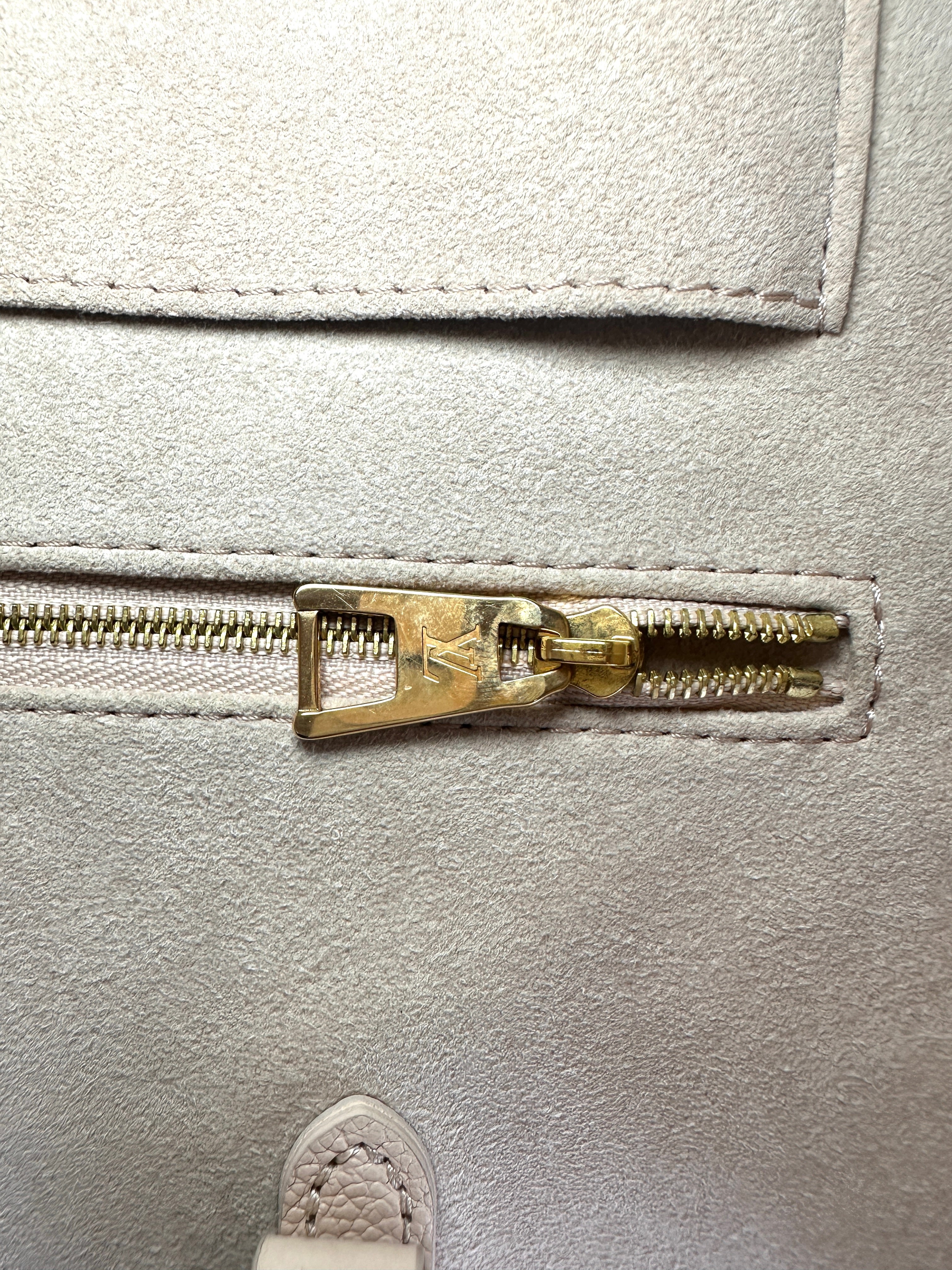 Louis Vuitton "Spring In The City" OnTheGo MM Beige Monogram Empreinte Tote Handle Bag LV2174