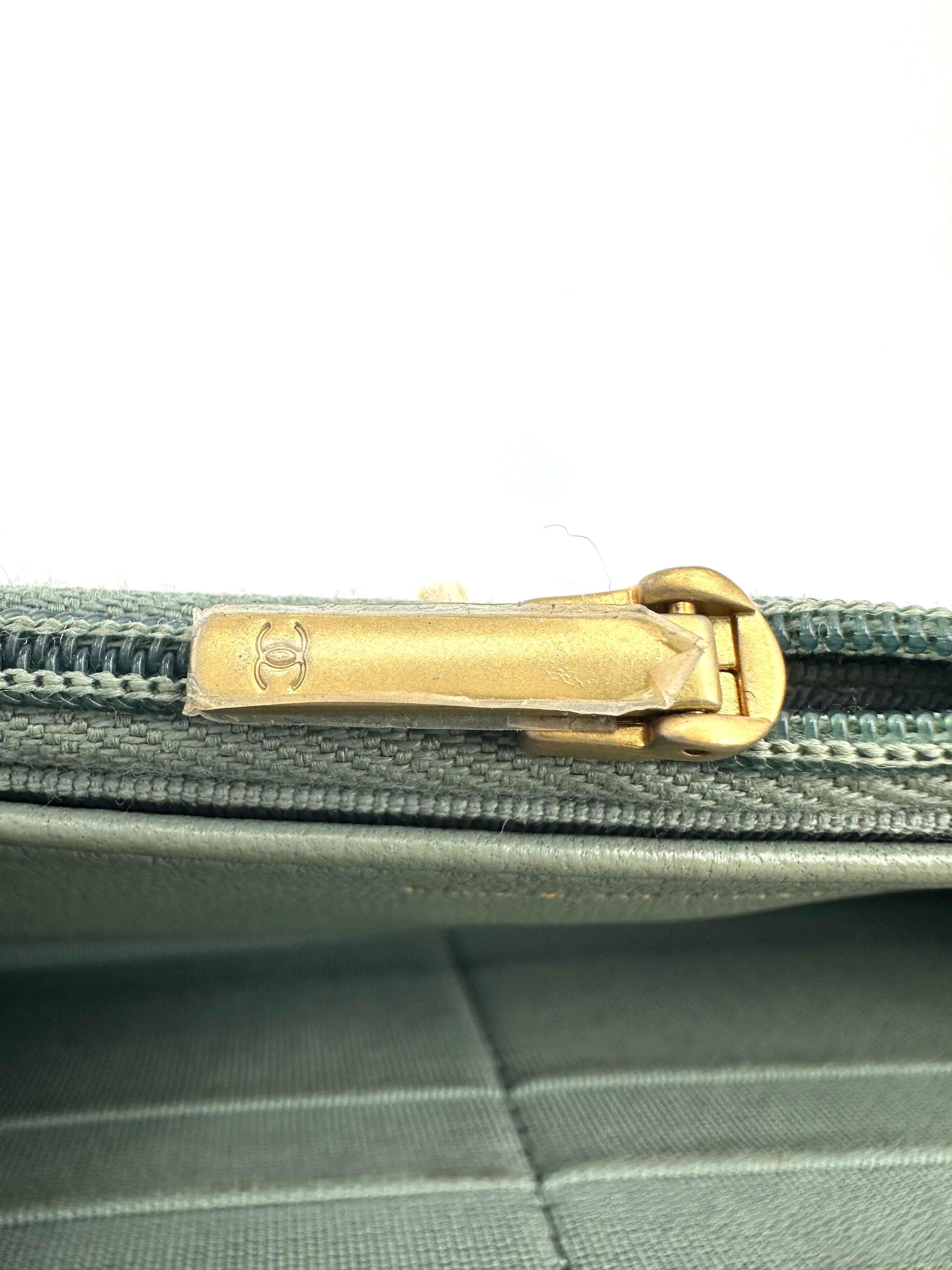 Chanel Blue Quilted Lambskin Wallet On Chain With Gold Hardware(AU***K5) CE1555
