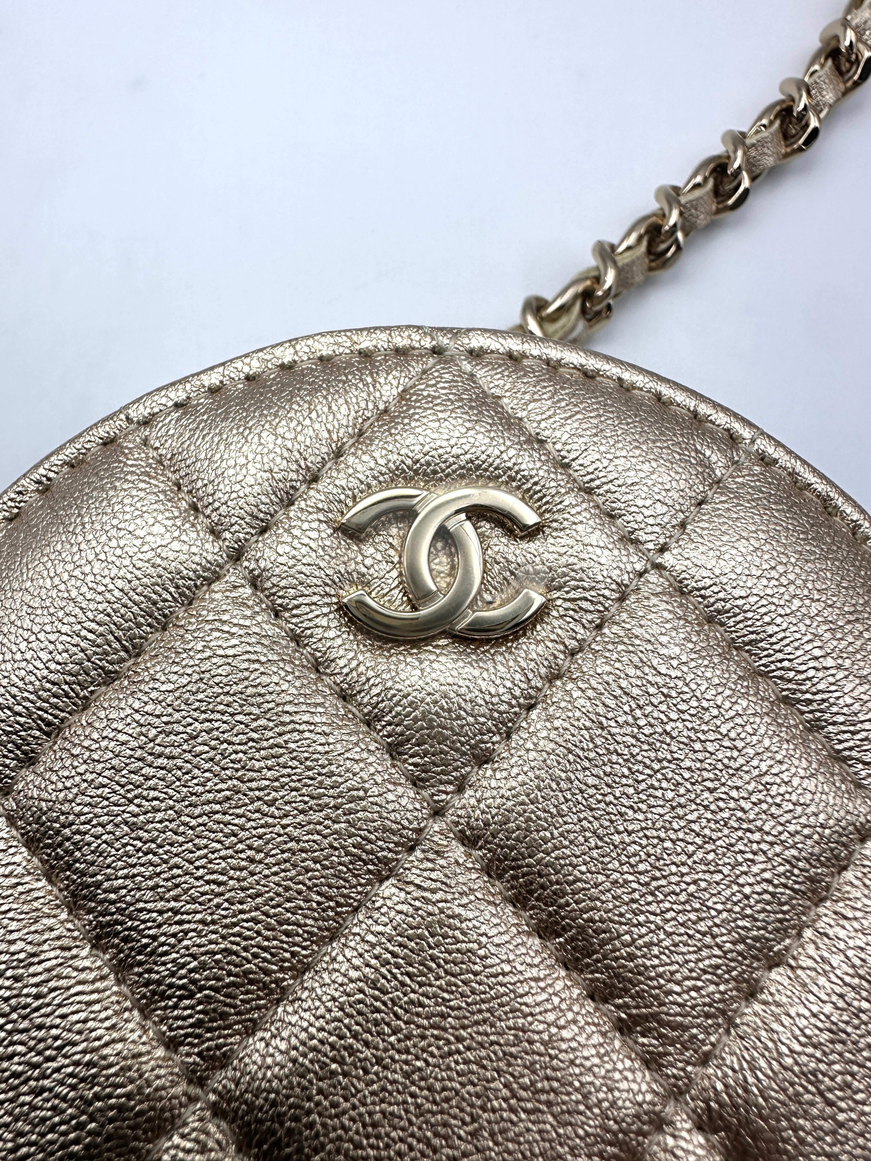Chanel 2024 VIP Years Gift Gold Metallic Quilted Leather Round Pouch & AirPods Case Bag(N6***8E) CC1557
