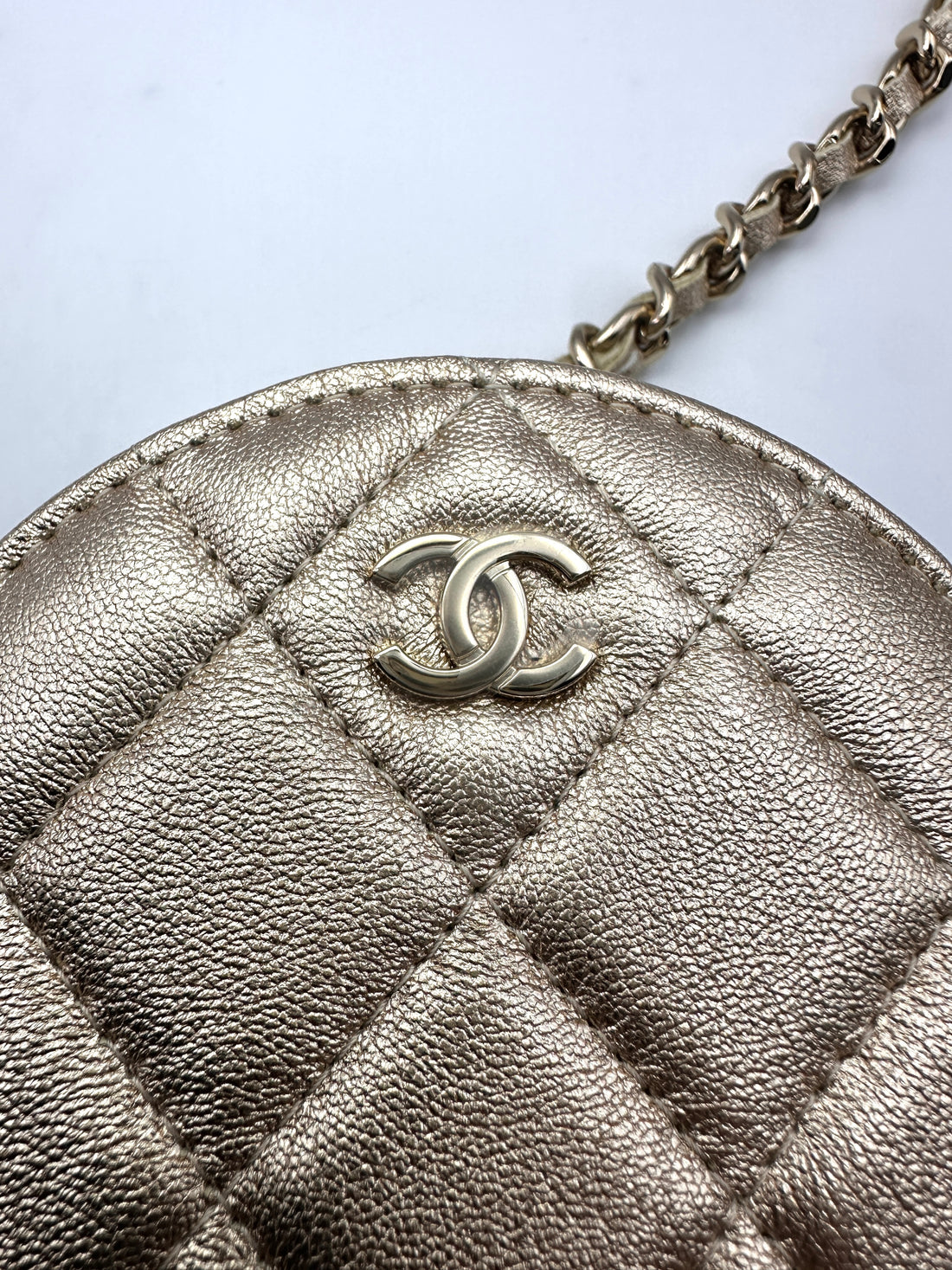 Chanel 2024 VIP Years Gift Gold Metallic Quilted Leather Round Pouch & AirPods Case Bag(N6***8E) CC1557