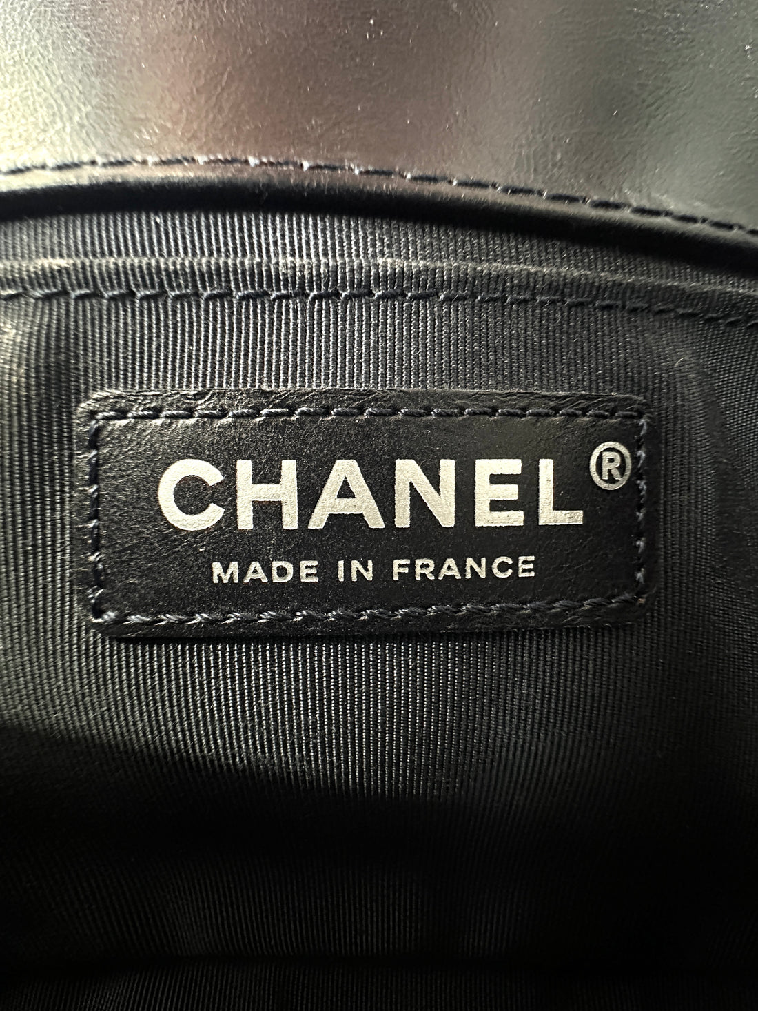 Chanel 15A LeBoy Navy Quilted Leather Top Handle Medium Size Flap Bag With Chain Trim(21***17) CC1558