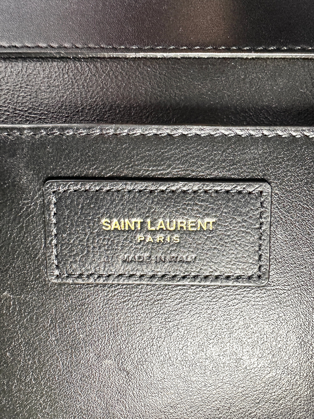 Saint Laurent Manhattan Black Smooth Leather Medium Size Shoulder Bag SL176