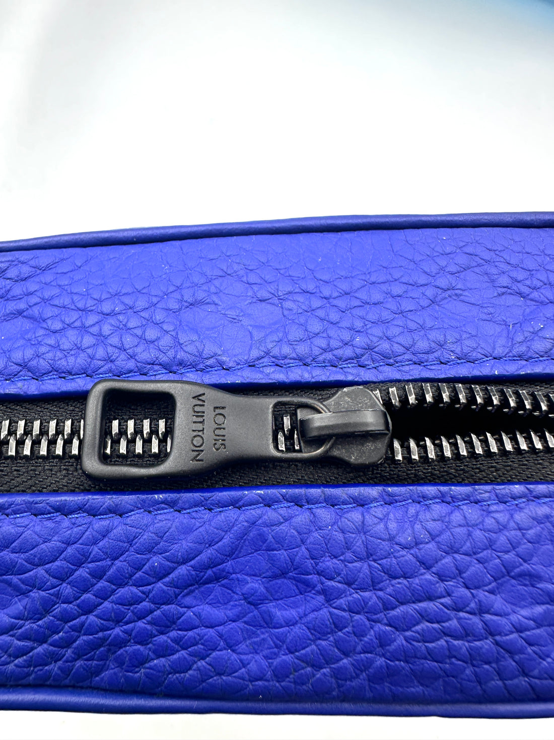 Louis Vuitton Soft Trunk Blue Monogram Empreinte Leather Shoulder Bag LV2195