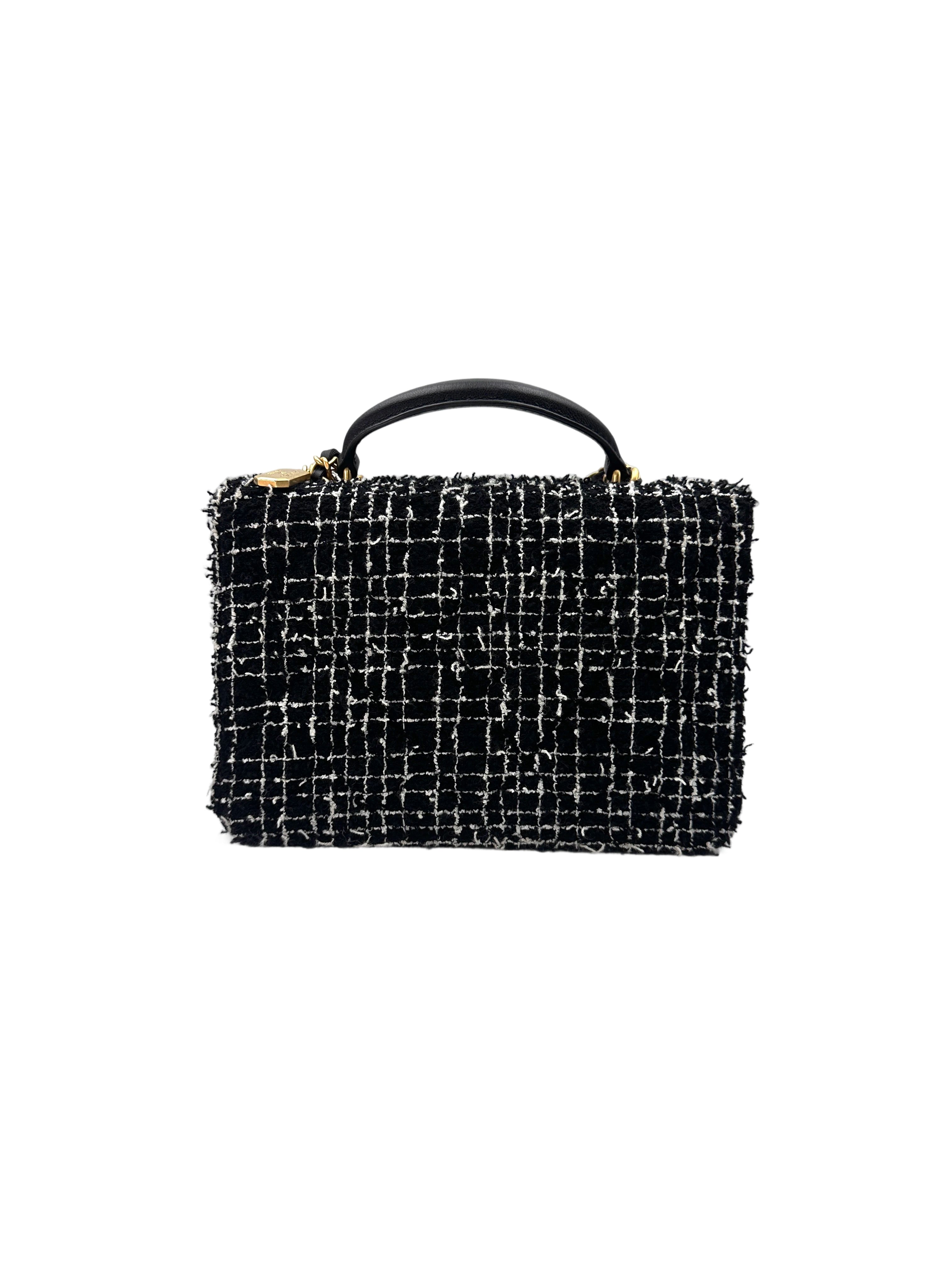 Chanel Black/White Tweed Top Handle Flap Bag With Gold Buckle(JC***J1) IRIS079
