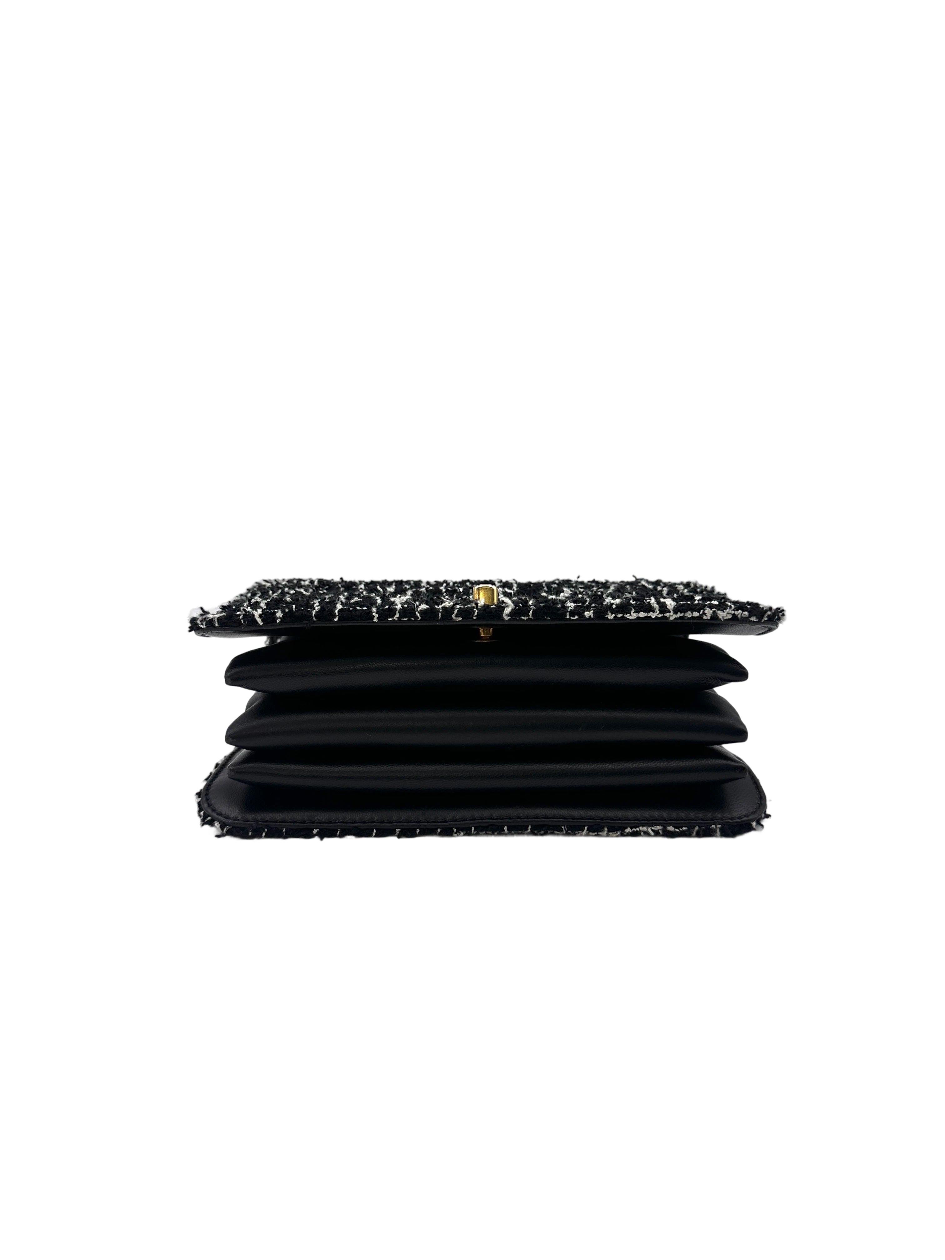 Chanel Black/White Tweed Top Handle Flap Bag With Gold Buckle(JC***J1) IRIS079