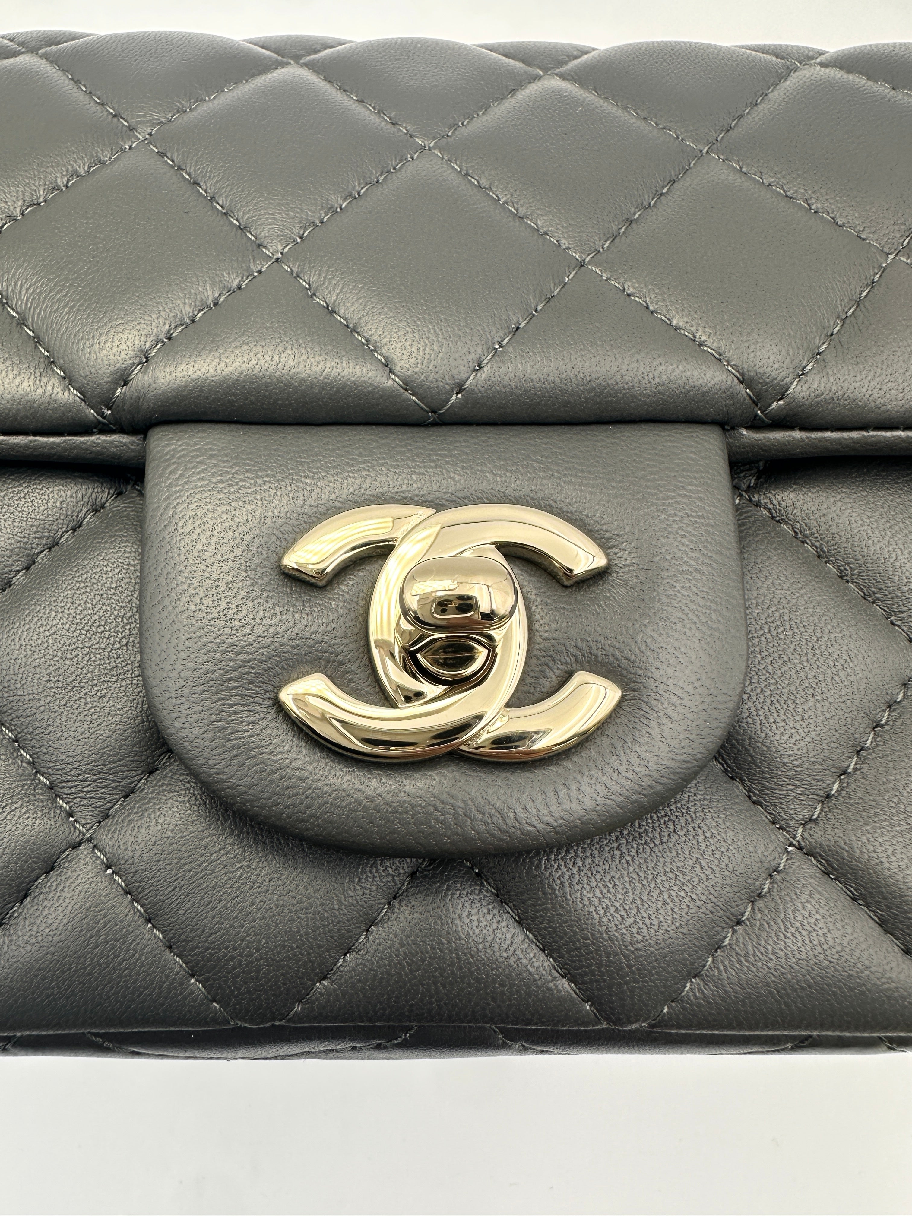 Chanel Classic Flap Grey Quilted Lambskin Chain Shoulder Bag With Gold Buckle(29***86) CC1575