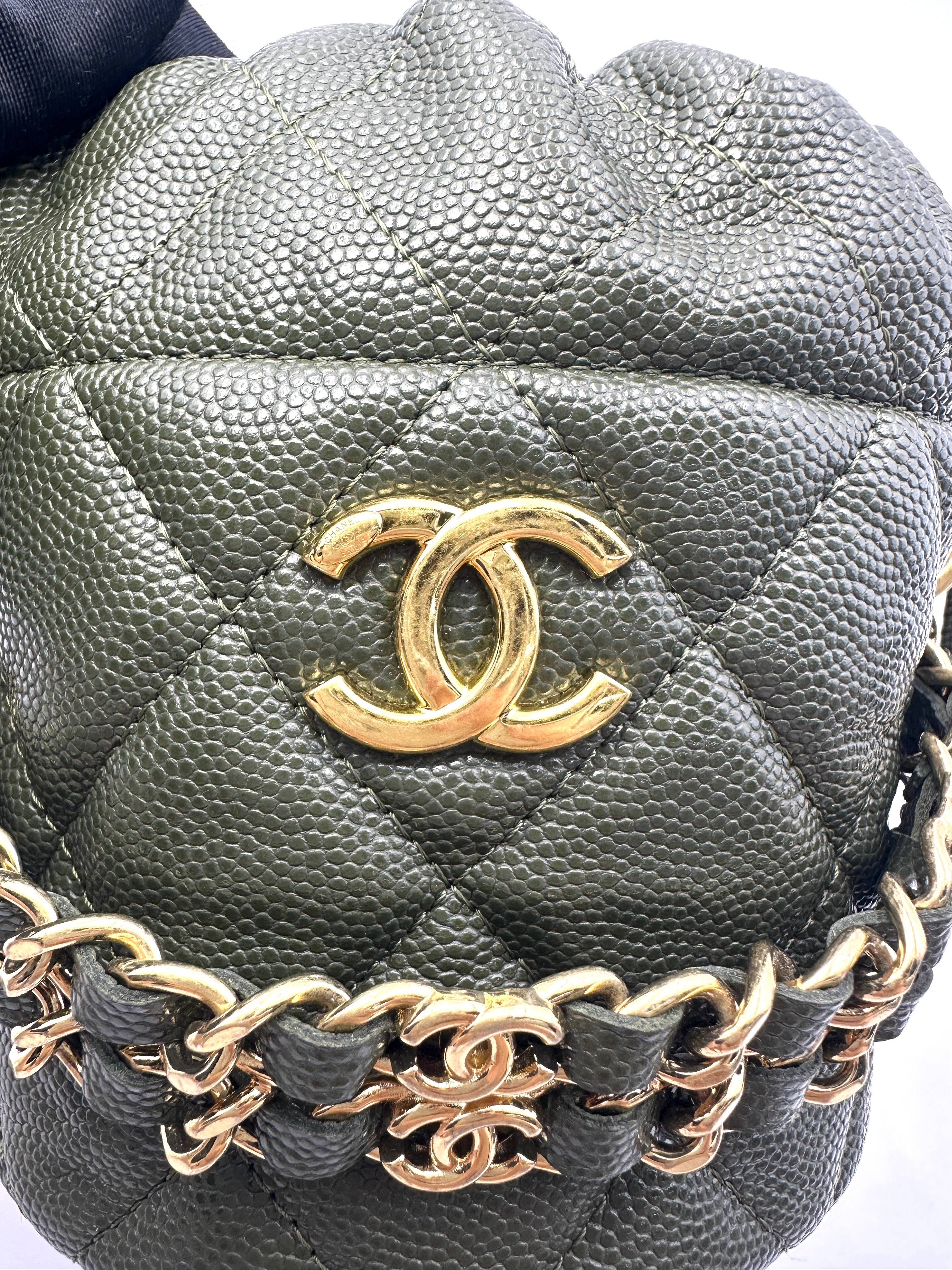 Chanel Green Quilted Calfskin Medallion Charms Drawstring Bucket Bag(CG***2H) CC1572