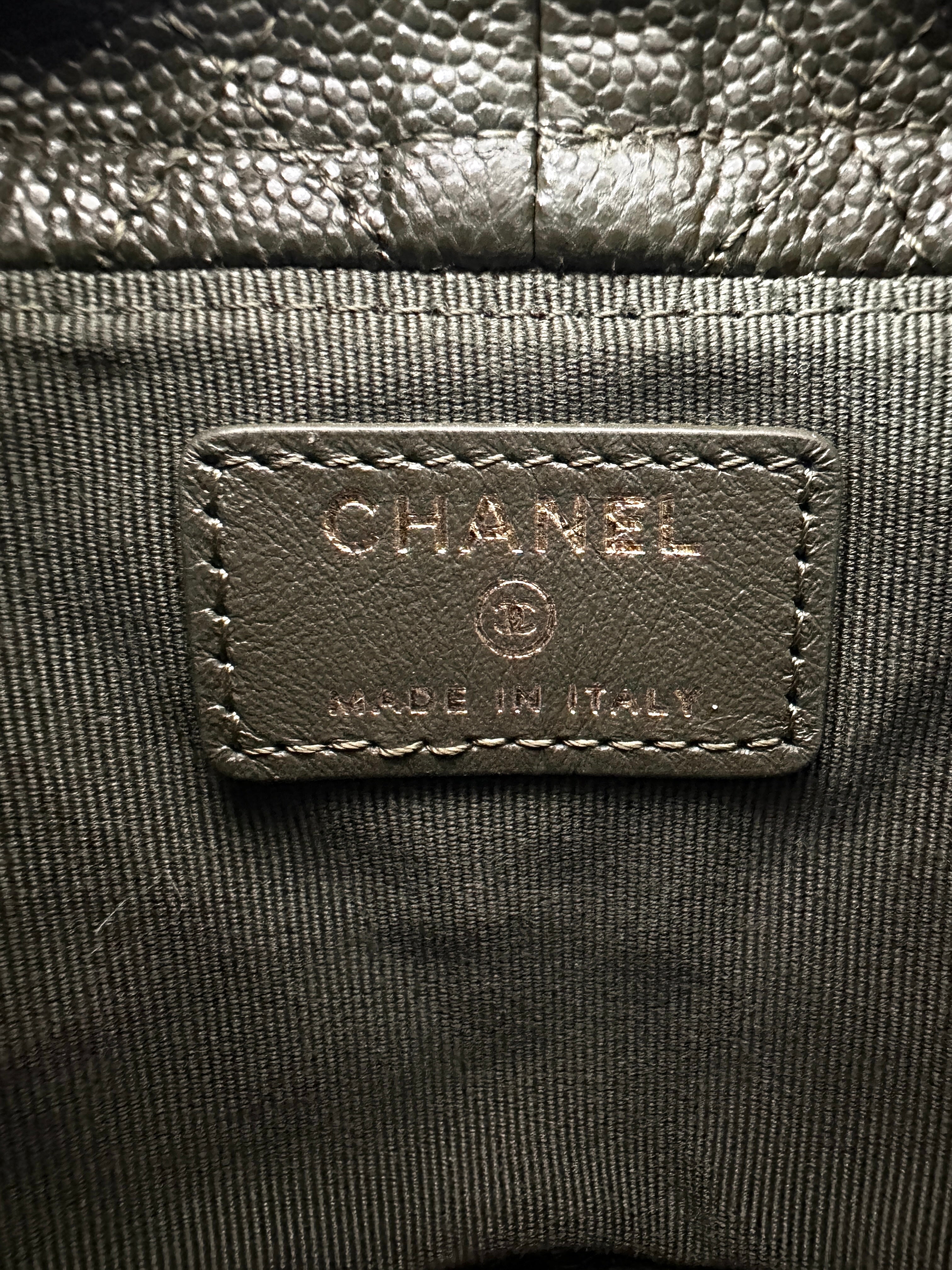 Chanel Green Quilted Calfskin Medallion Charms Drawstring Bucket Bag(CG***2H) CC1572