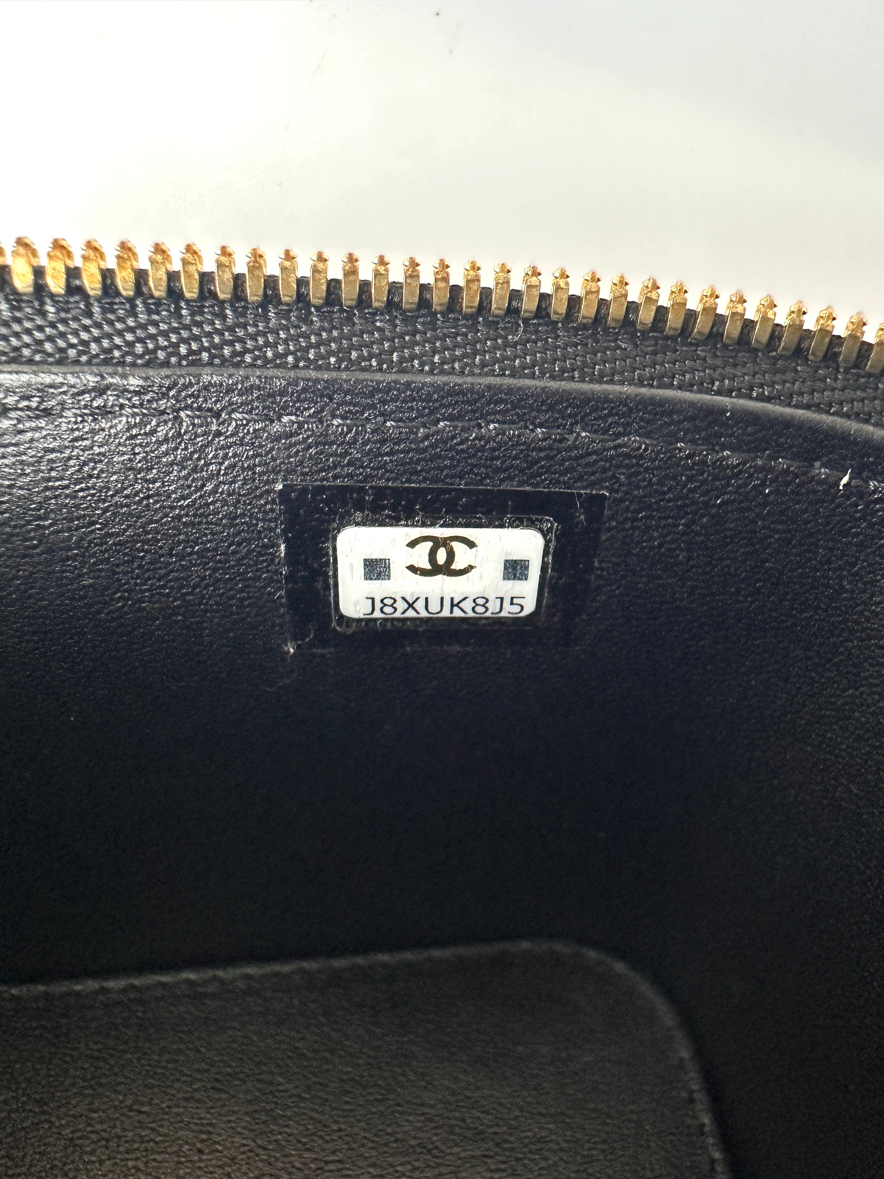 Chanel Black Quilted Lambskin Vanity Case With Enamel Coco Ball(J8***J5) CC1571