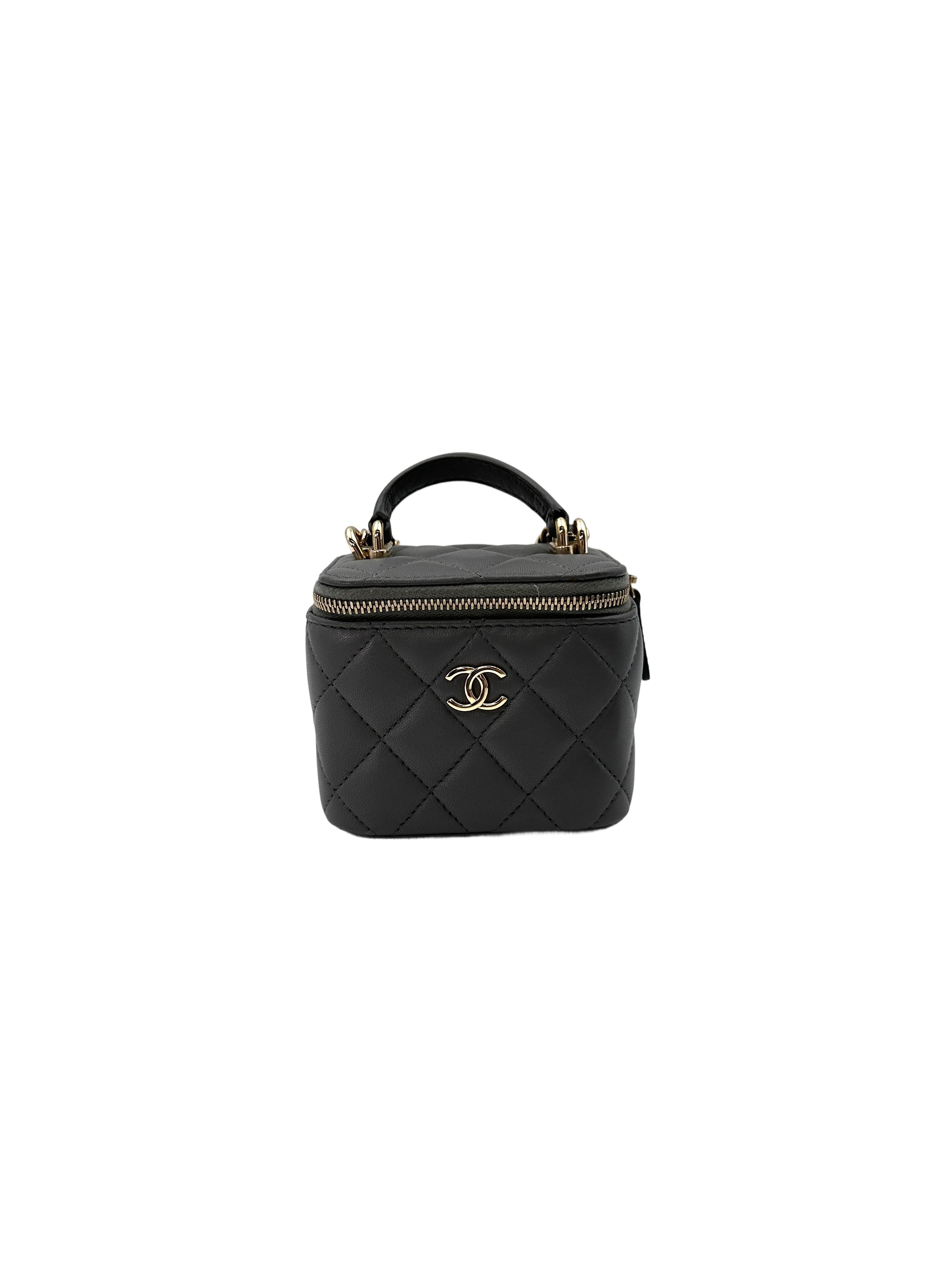 Chanel Grey Quilted Lambskin Top Handle Vanity Case(EG***42) CC1570