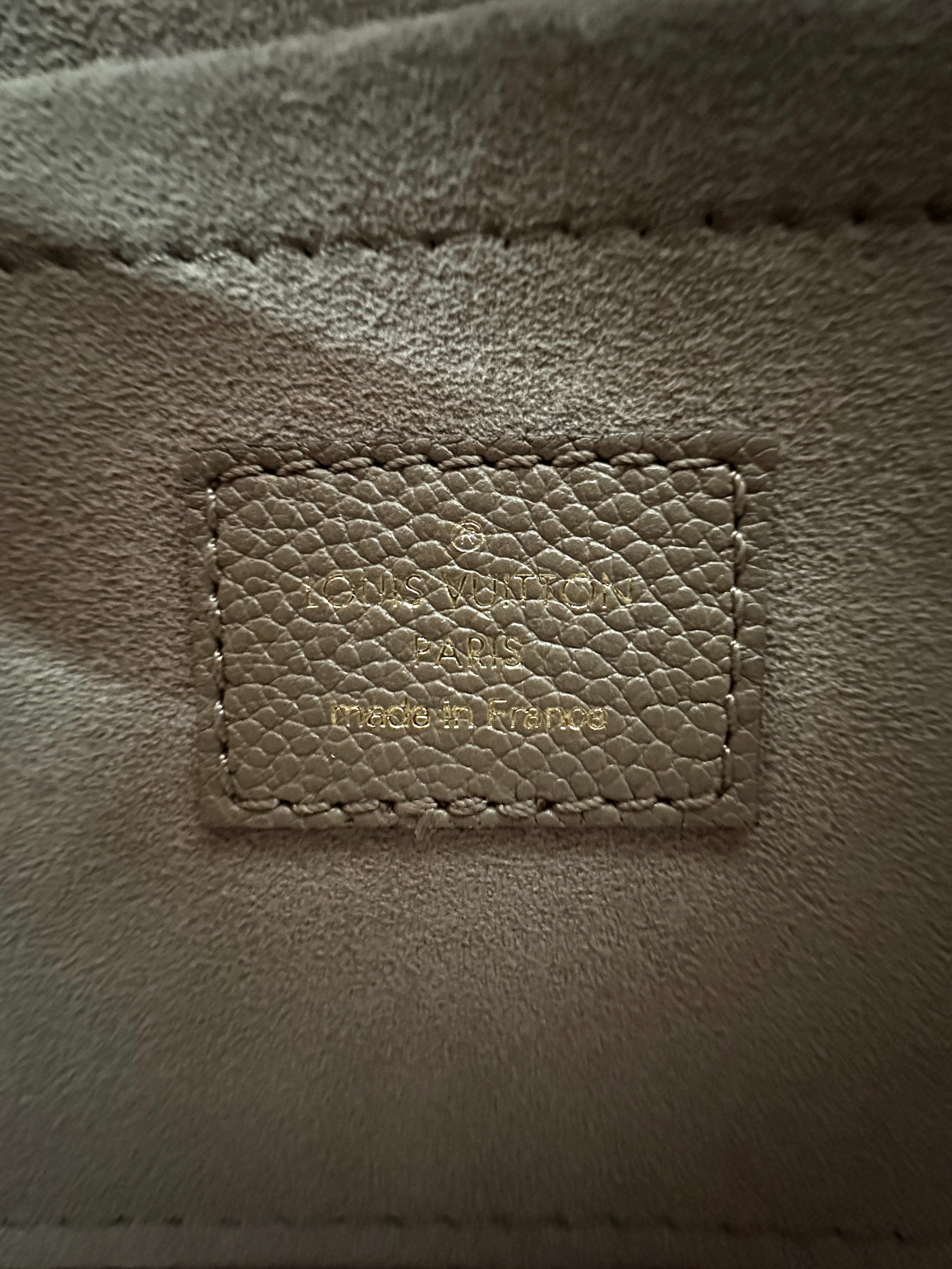Christian Dior Lady Dior Beige Metallic Cannage Leather Handle Bag With Silver Charms IRIS085