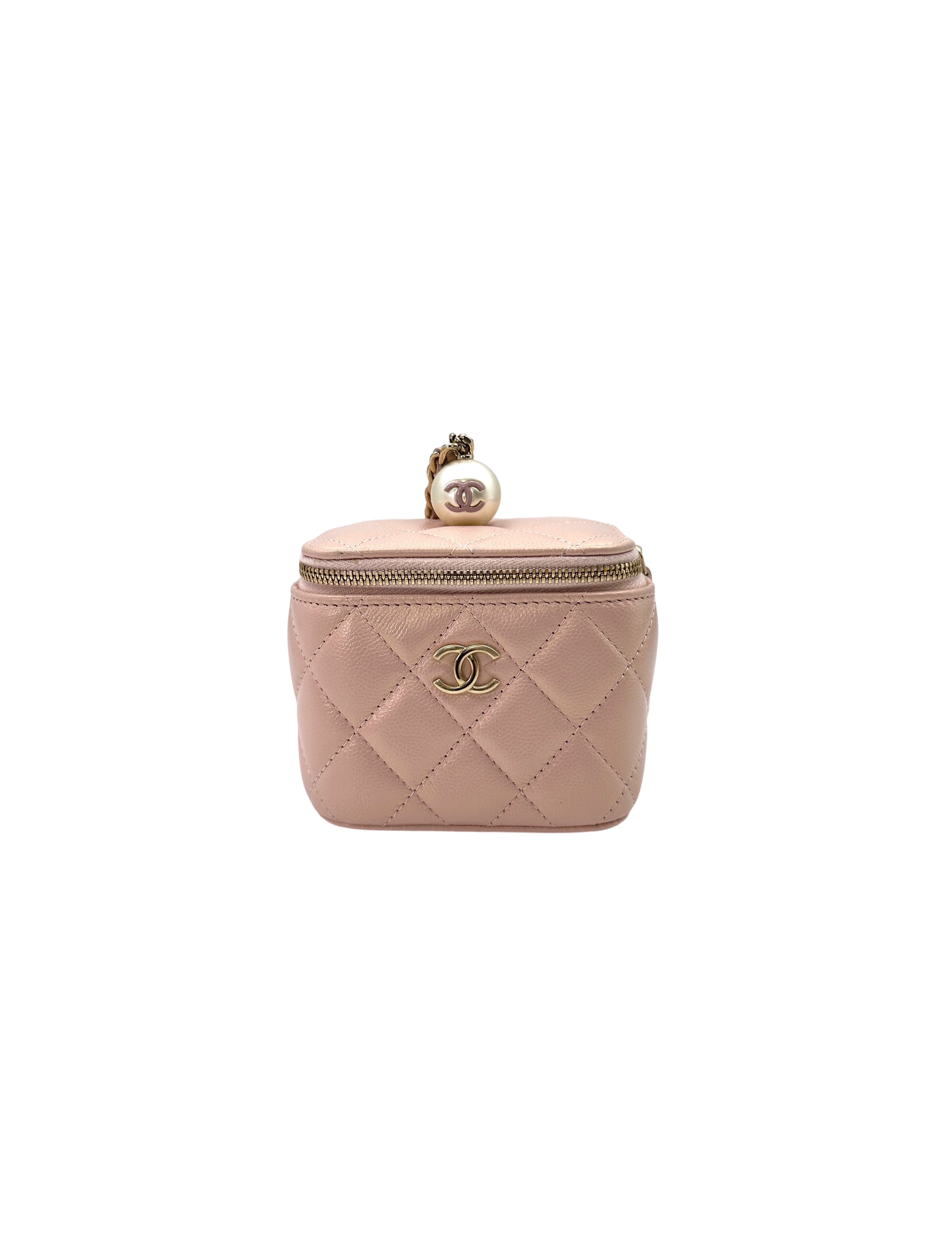 Chanel Pink Quilted Leather Vanity Case With Pearl Crush Adjustable Strap Ball(31***52) CC1579