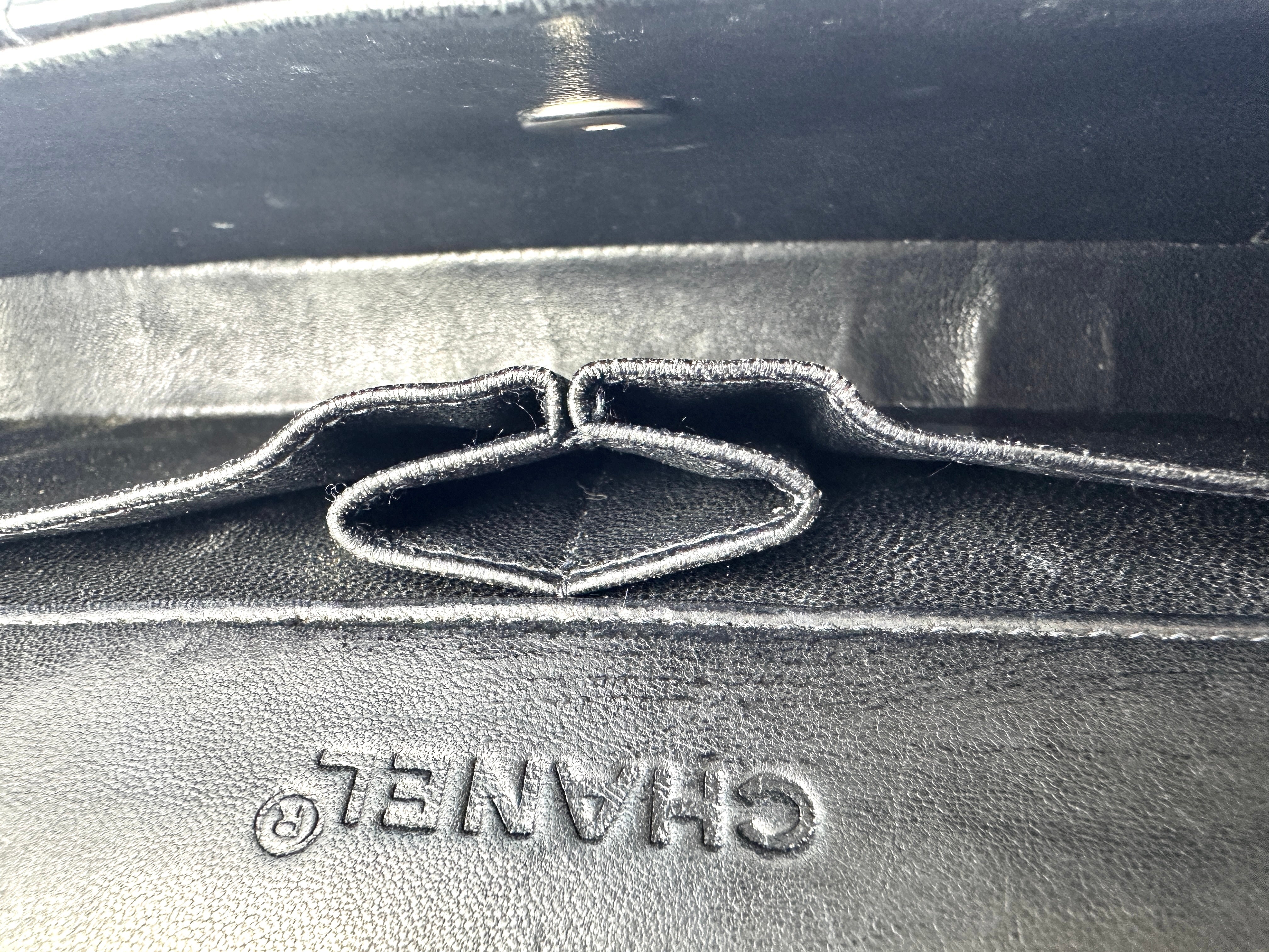 Chanel Chocolate Bar Black Quilted Leather Flap Bag(64***53) CC1578