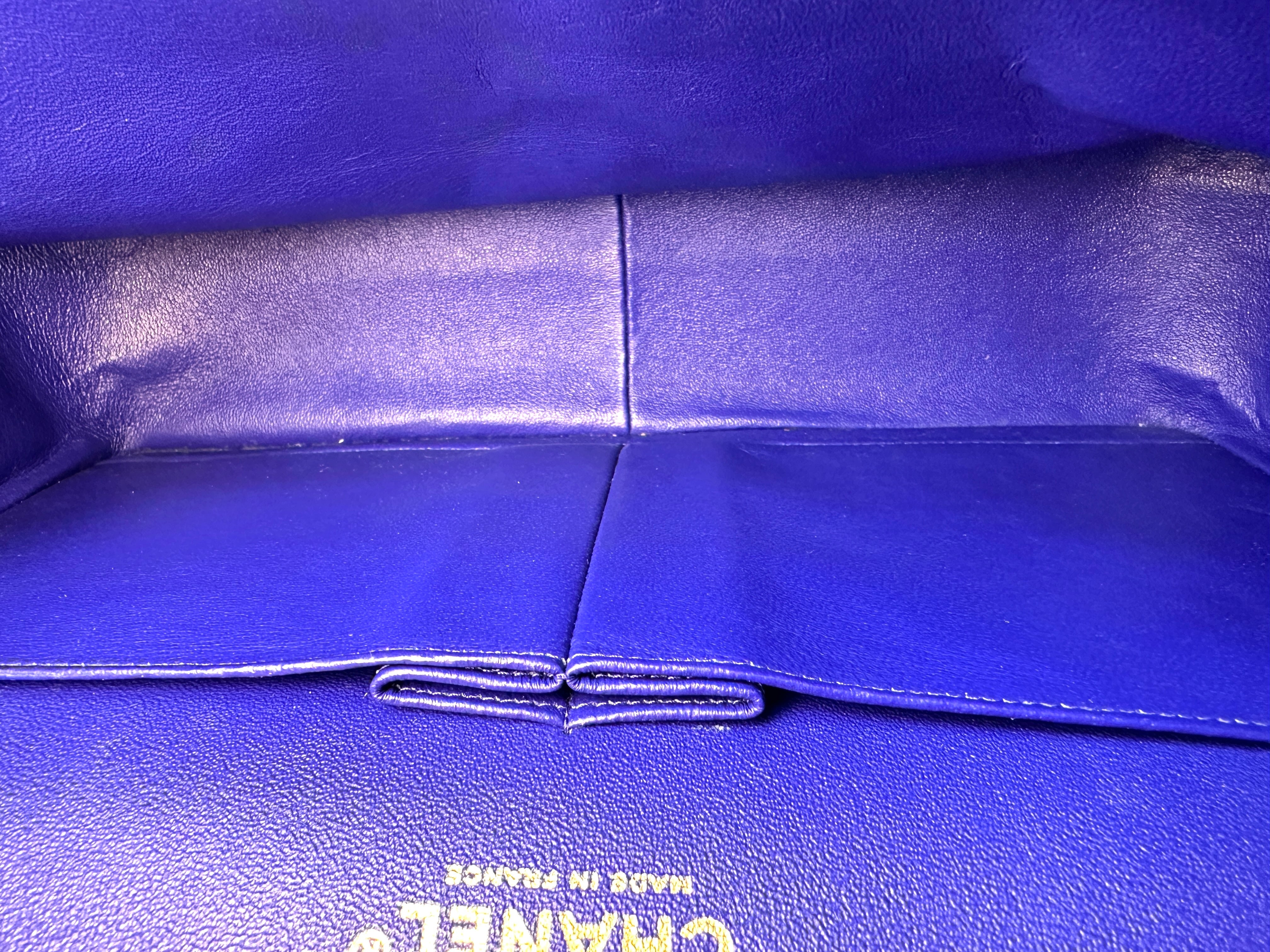 Chanel Classic Flap Blue Quilted Leather Jumbo Shoulder Bag With Gold Buckle(18***85) CC1594