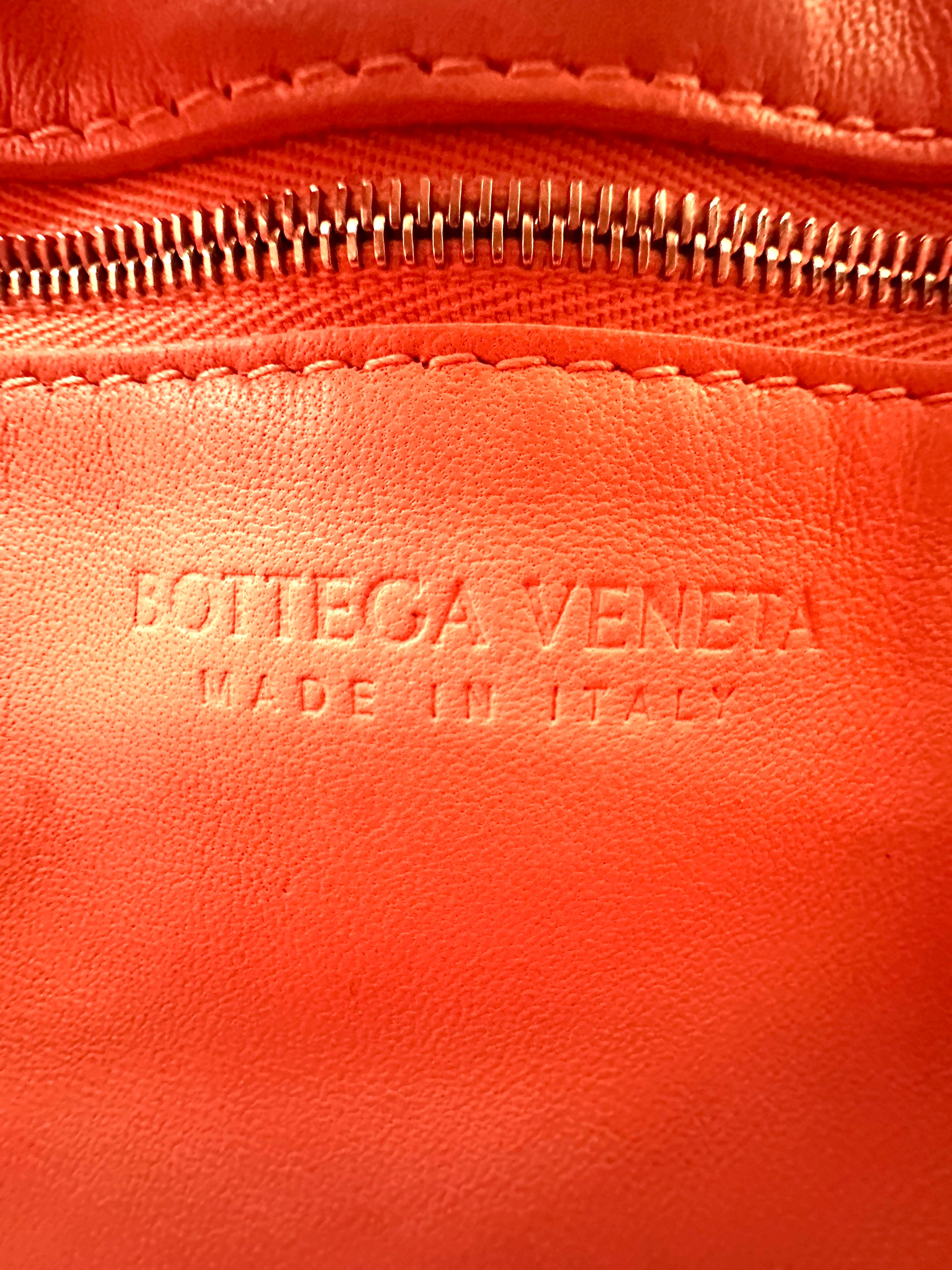 Bottega Veneta Padded Cassette Pink Leather Shoulder Bag BV112