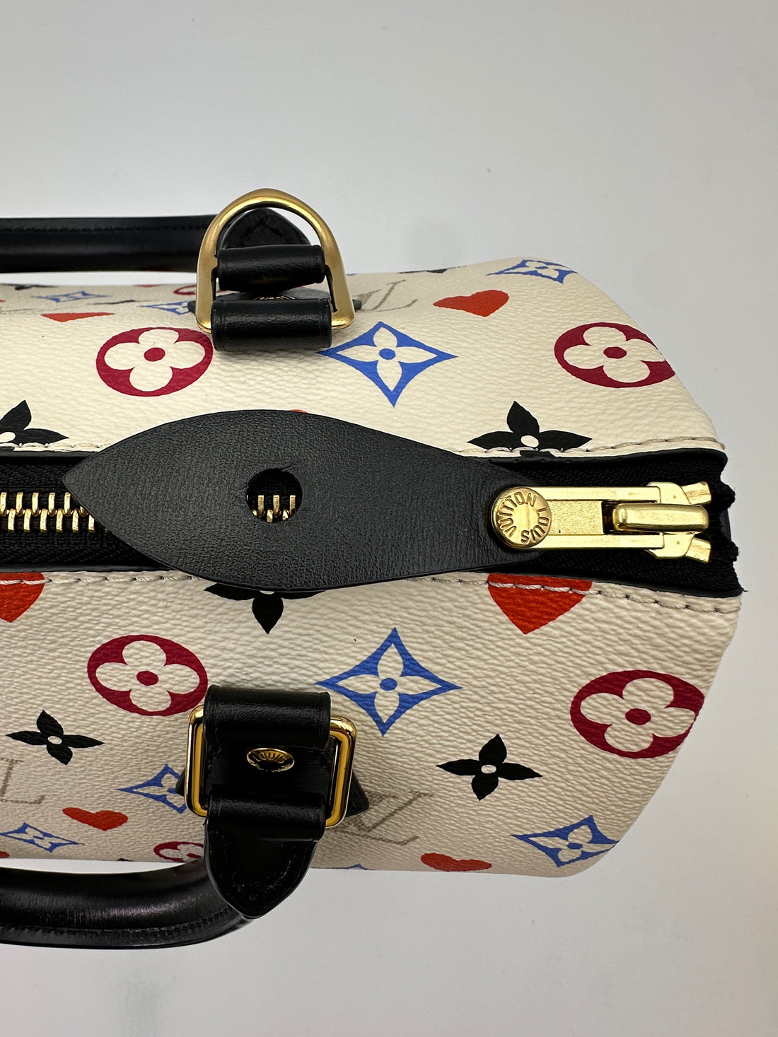 Louis Vuitton Game On Speedy25 White Multicolor Monogram Handle Bag LV2240