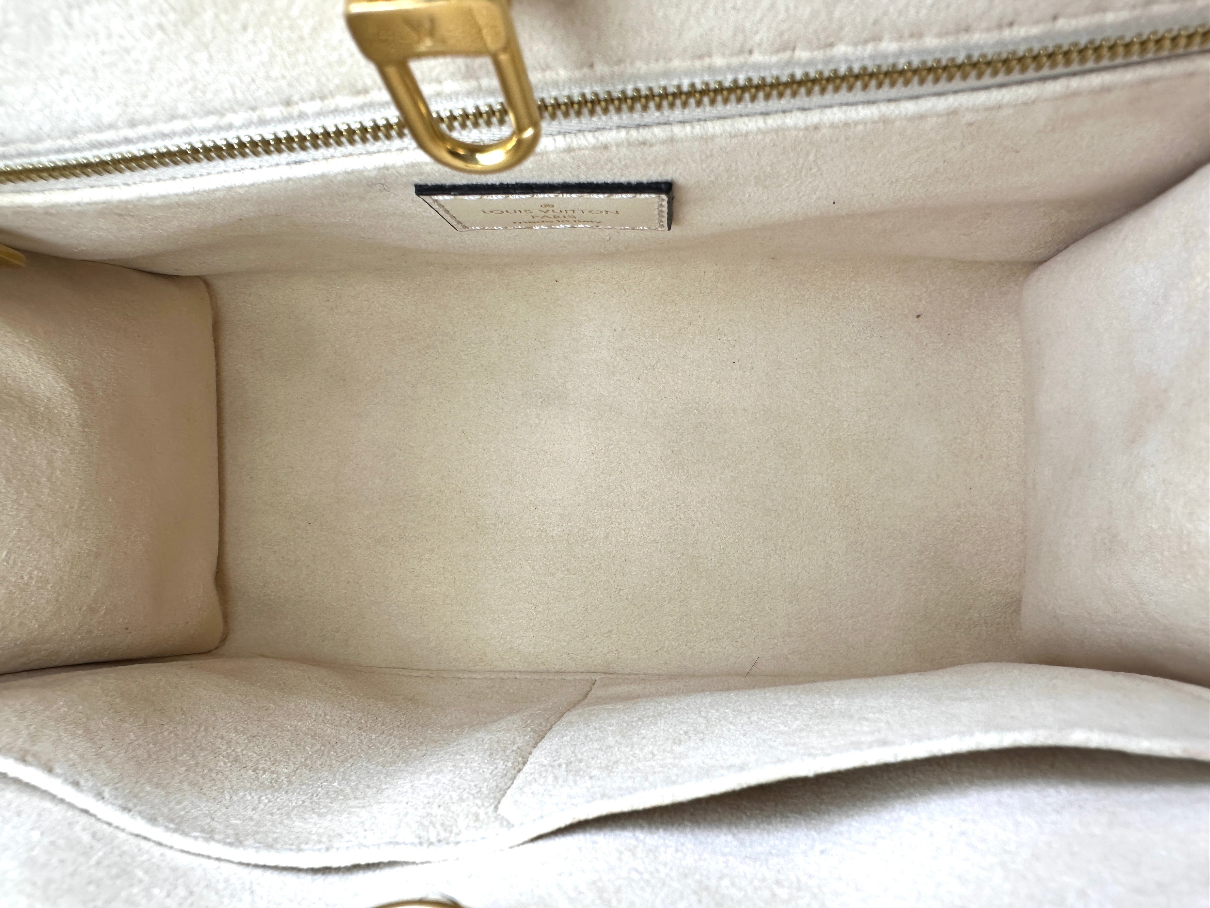 Louis Vuitton OnTheGo PM White Monogram Empreinte Leather Handle Bag LV2243