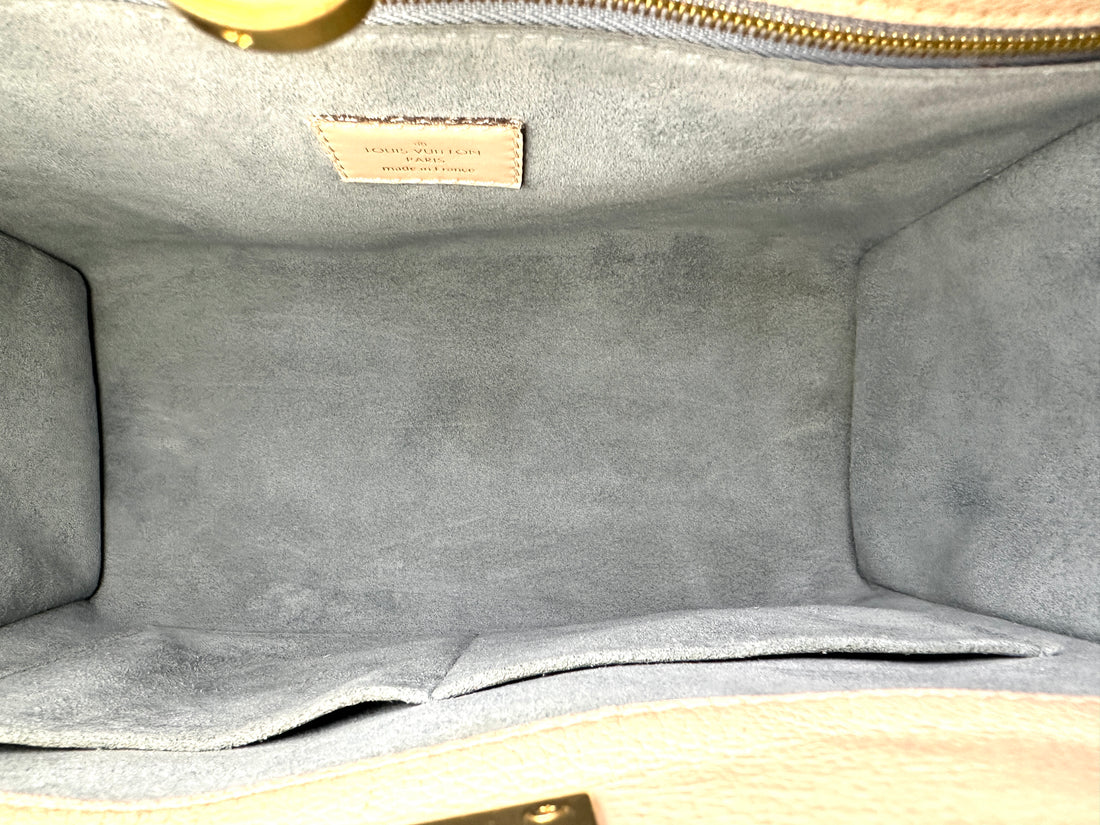 Louis Vuitton On My Side MM Beige Leather & Monogram Canvas Handle Bag LV2245