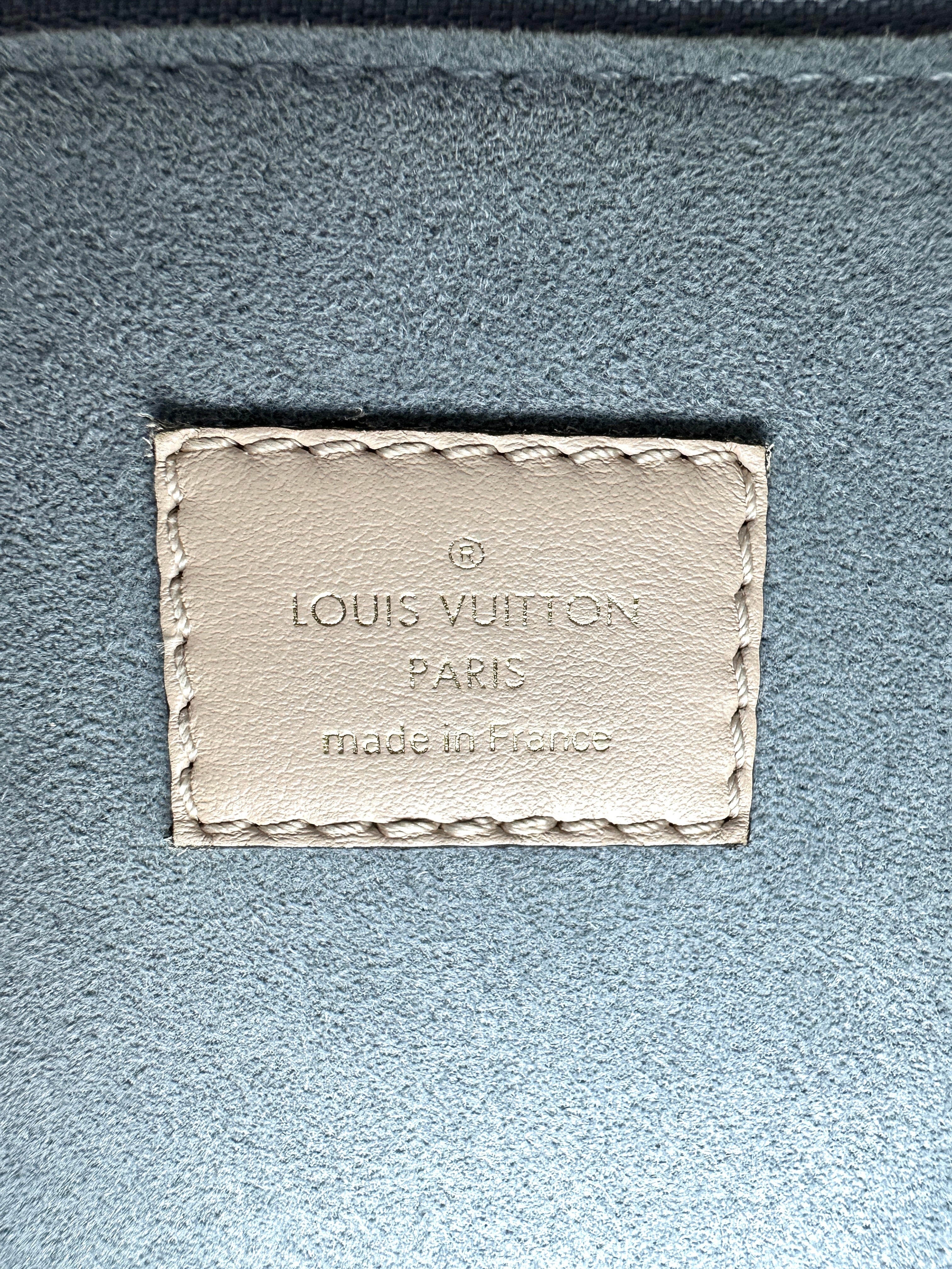 Louis Vuitton On My Side MM Beige Leather & Monogram Canvas Handle Bag LV2245