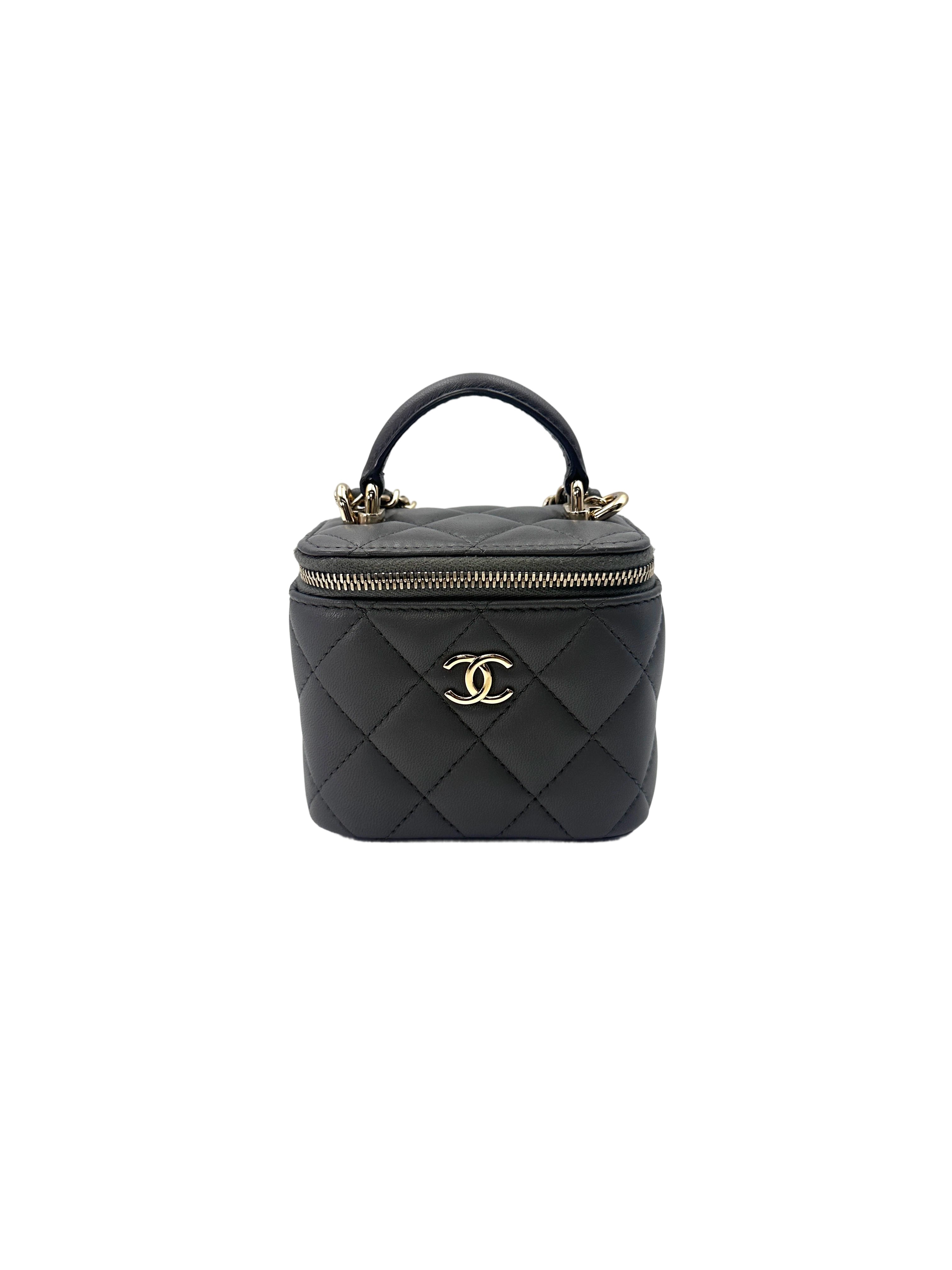Chanel 22A Grey Quilted Leather Top Handle Vanity Case(UX***A4) CC1598