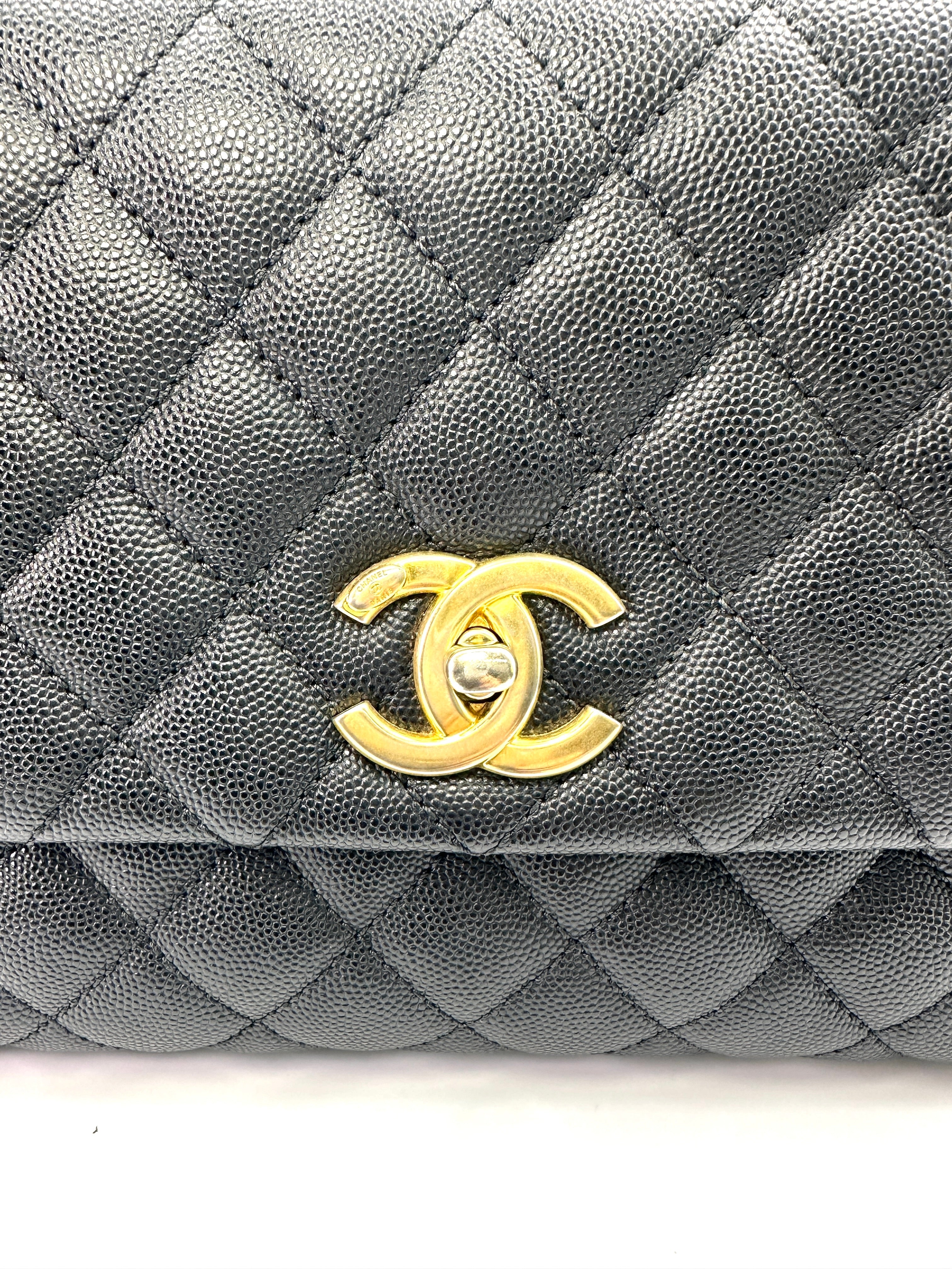 Chanel CoCo Handle Black Quilted Calfskin Medium Size Handle Bag(23***58) IRIS093
