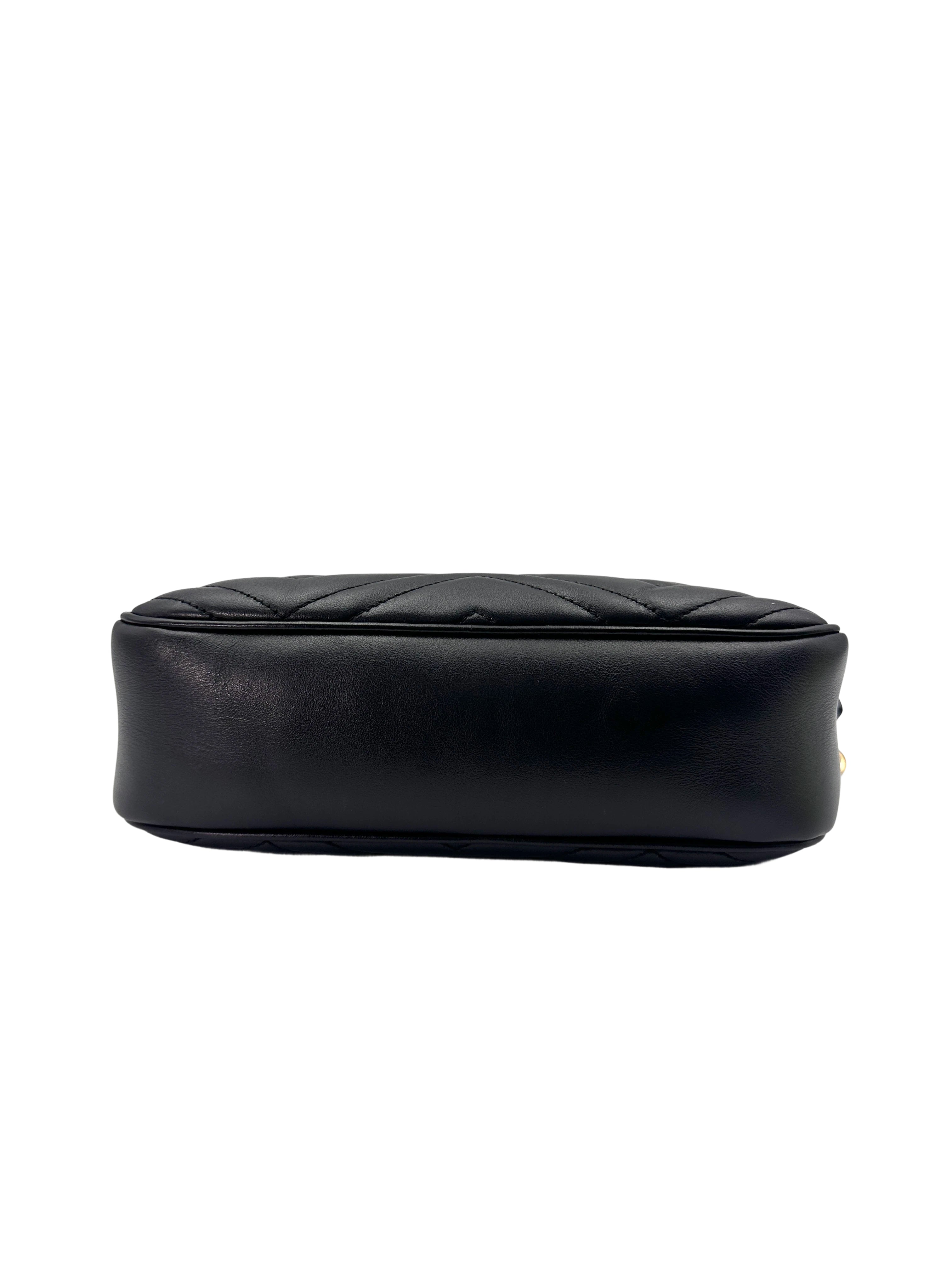 Gucci GG Marmont Black Matelasse Chevron Leather Medium Size Shoulder Bag GG787