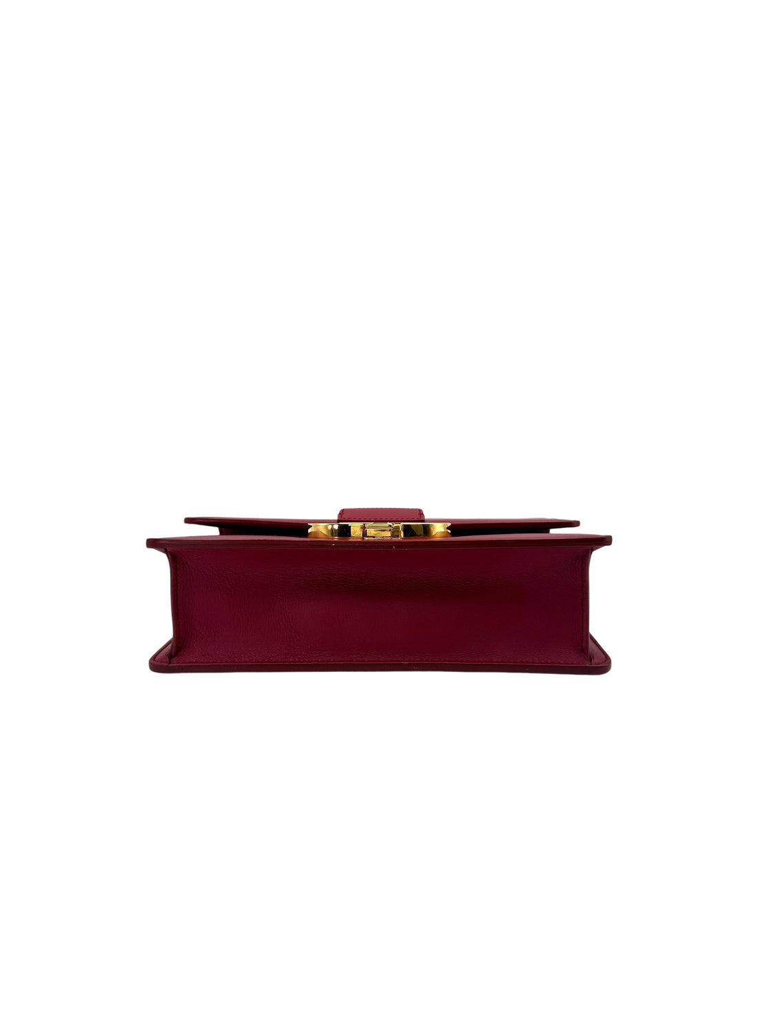 Christian Dior 30 Montaigne Red Calfskin Medium Size Flap Bag With Gold Hardware DR589