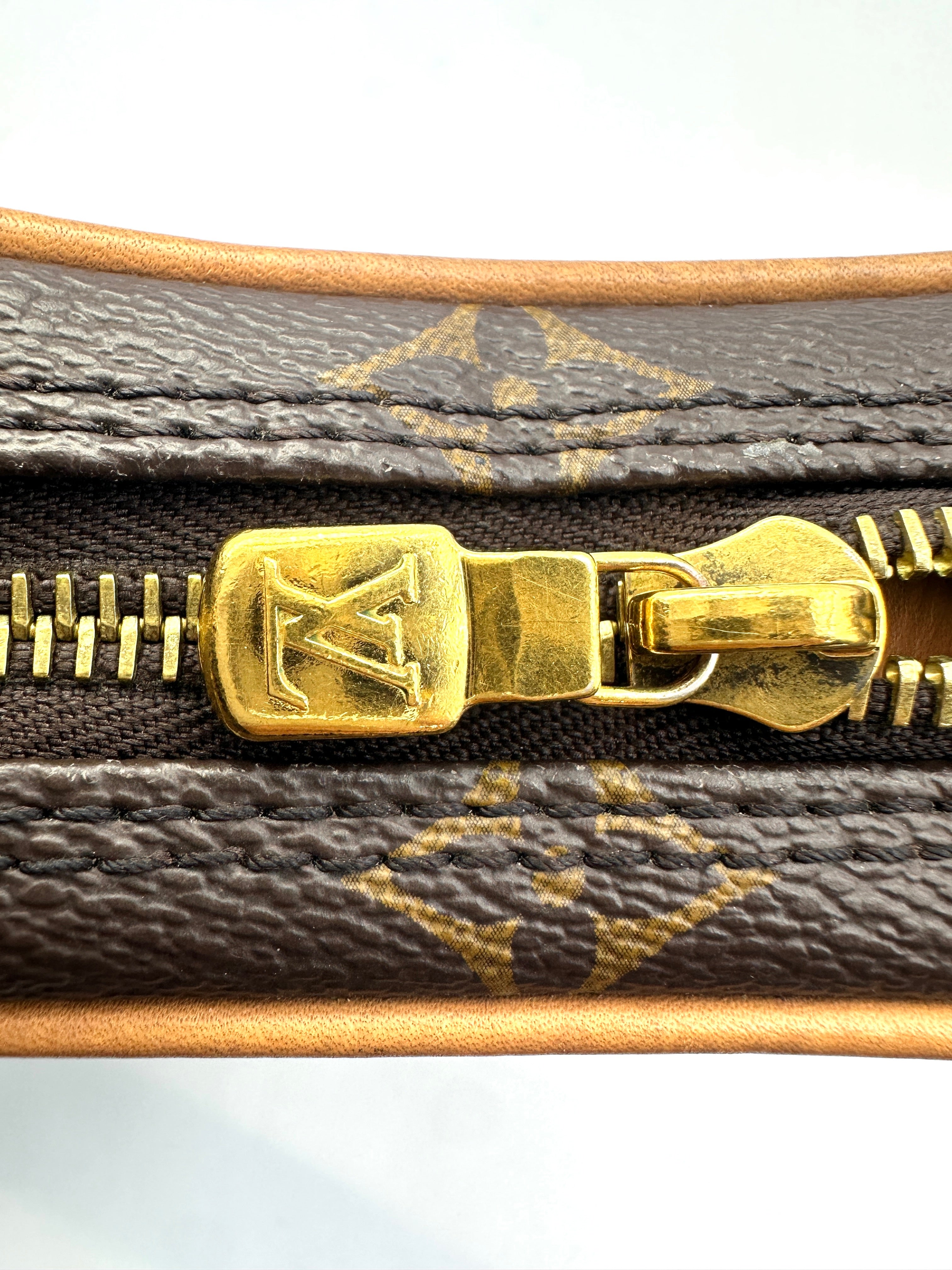 Louis Vuitton Loop Monogram Canvas Shoulder Bag LV2265