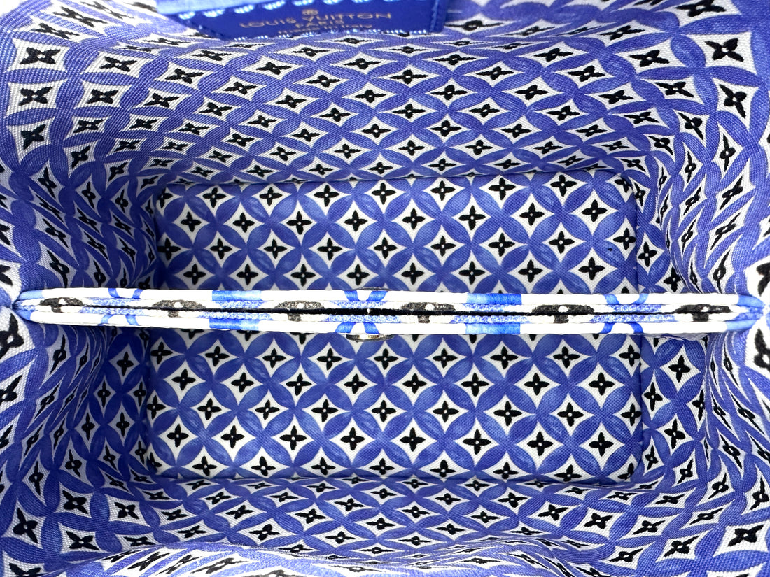 Louis Vuitton "By The Pool" NeoNeo Blue/White Monogram Giant Bucket Bag LV2266