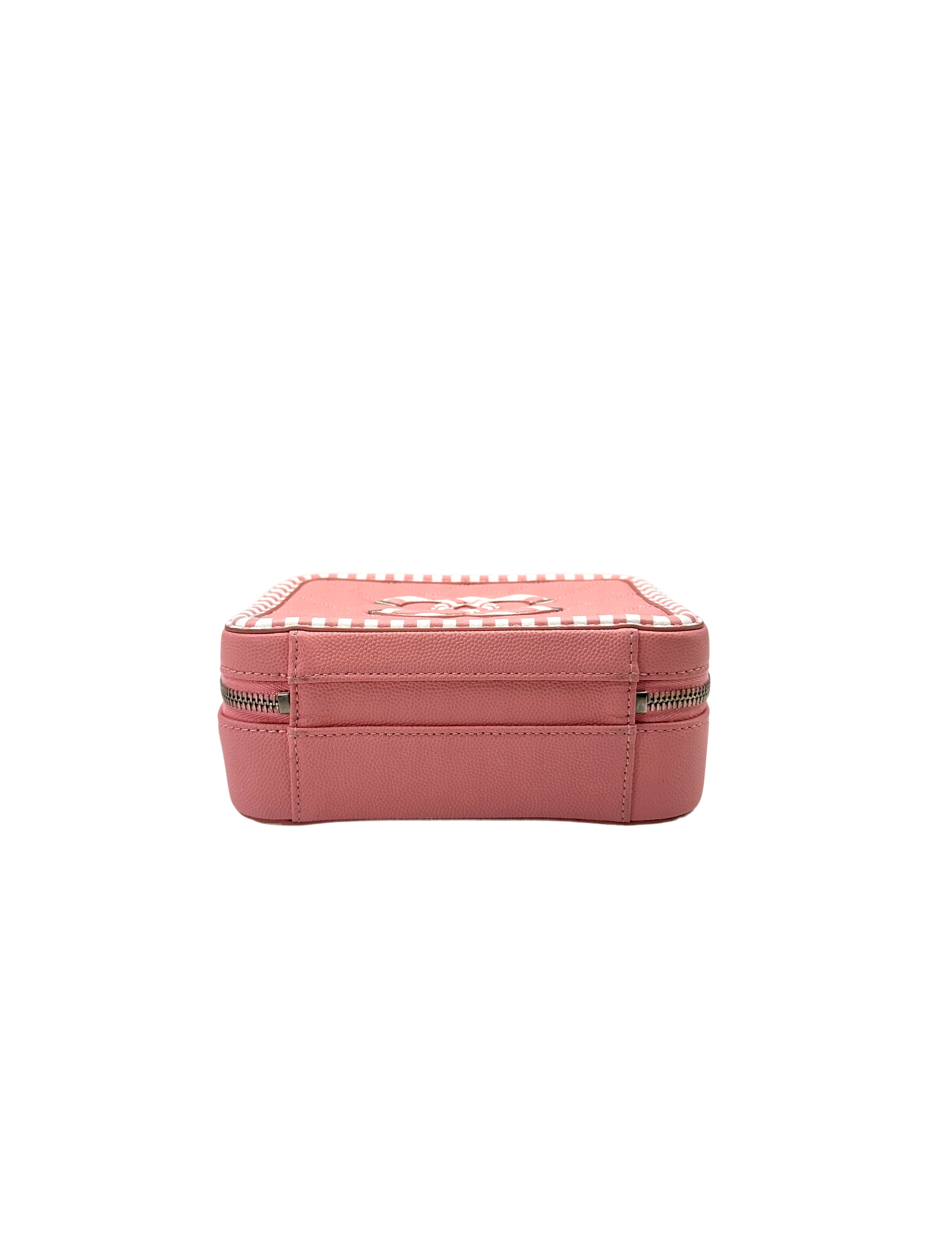 Chanel CC Filigree Pink/White Quilted Leather Top Handle Vanity Case(27***57) CC1609