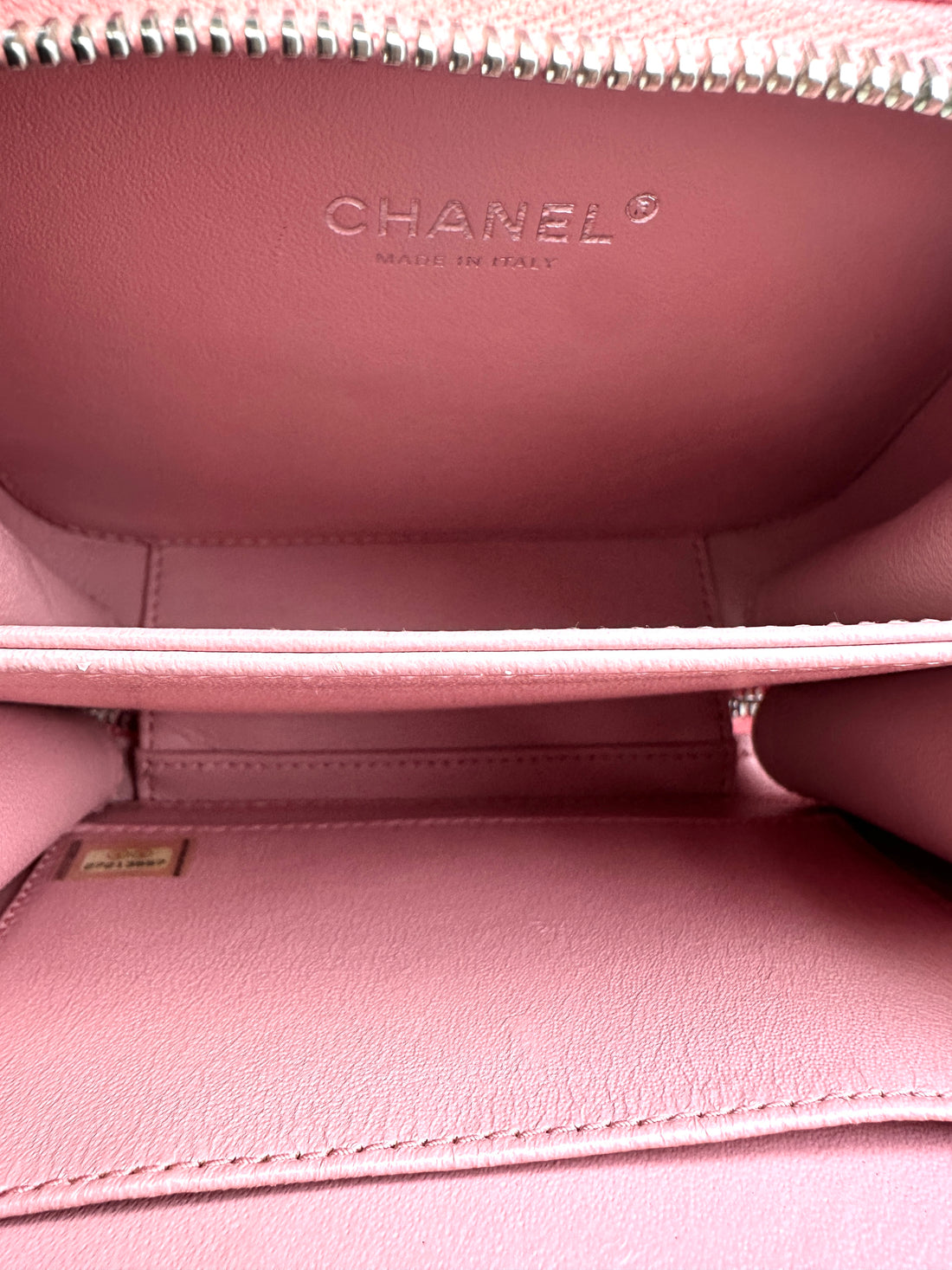 Chanel CC Filigree Pink/White Quilted Leather Top Handle Vanity Case(27***57) CC1609