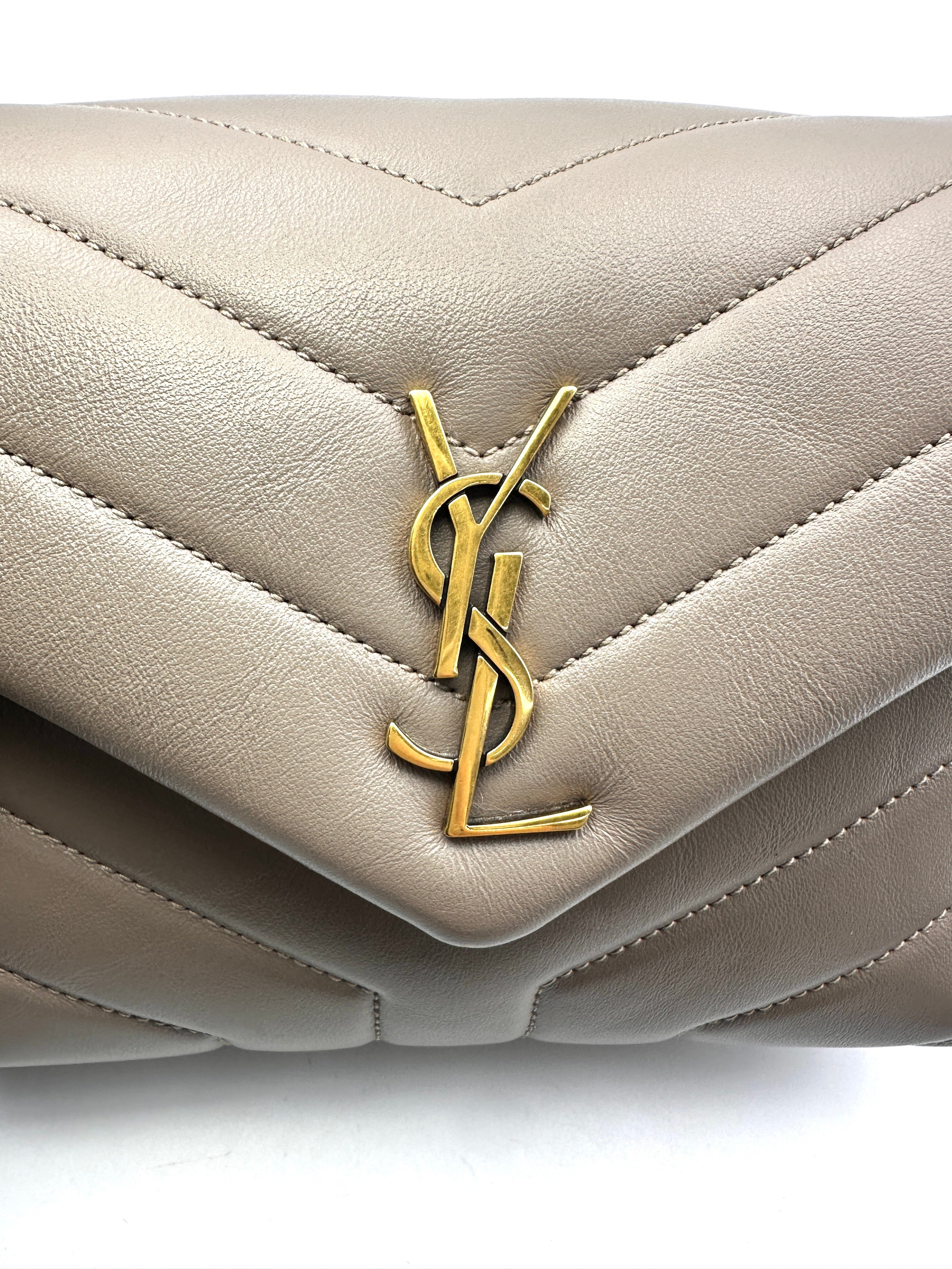Saint Laurent Toy Loulou Grey Quilted Leather Shoulder Bag SL178