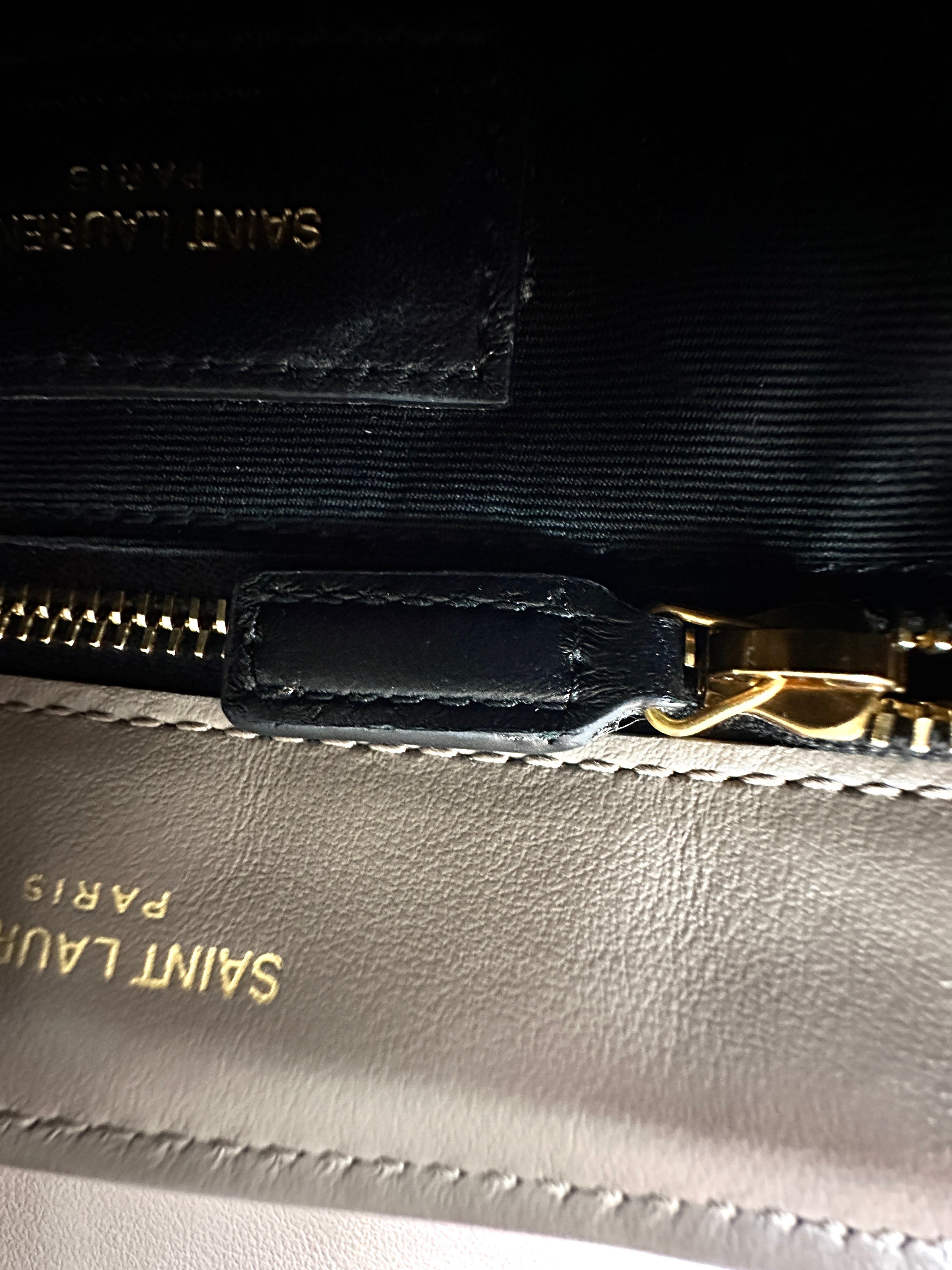 Saint Laurent Toy Loulou Grey Quilted Leather Shoulder Bag SL178
