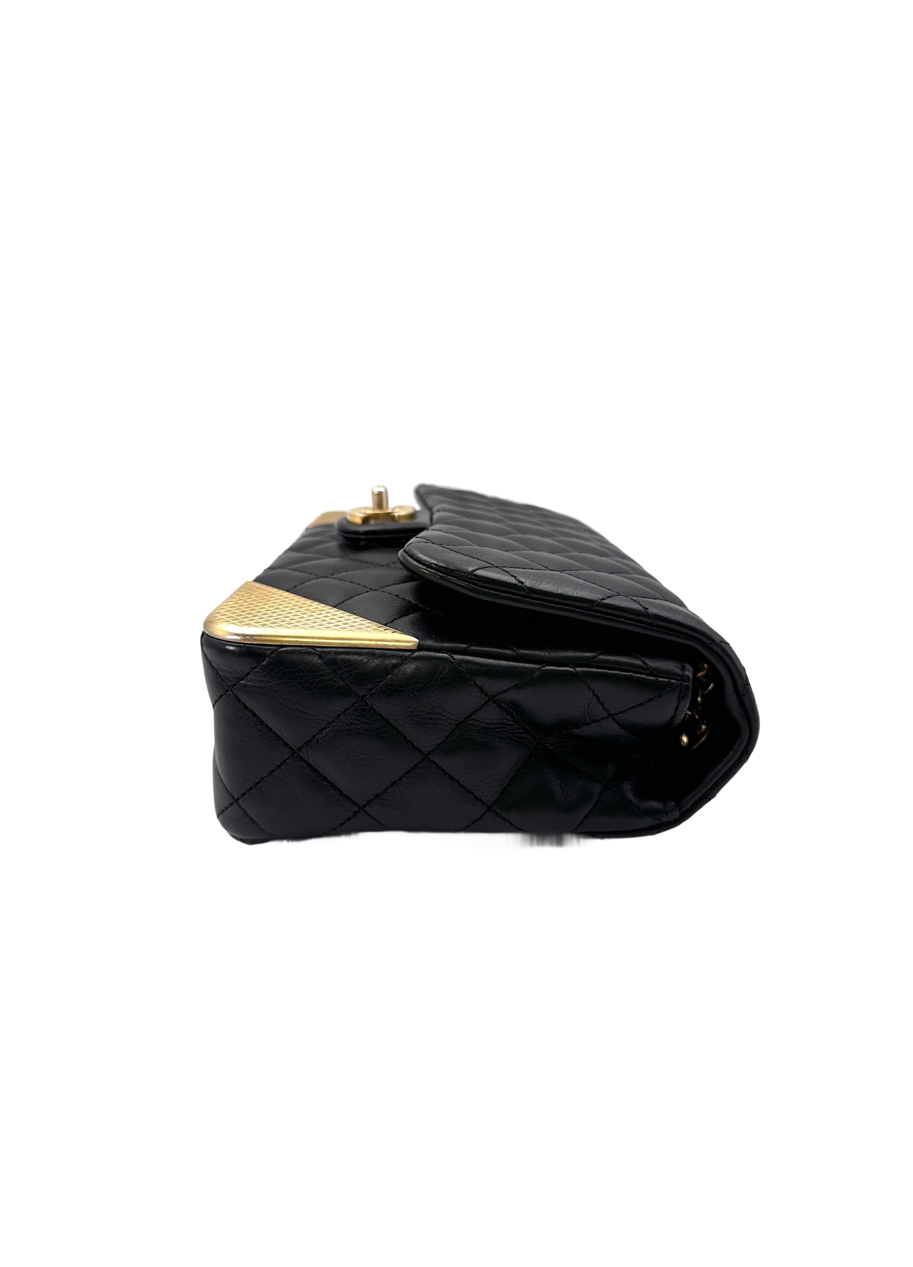 Chanel Black Quilted Leather Rock The Corner Flap Bag(24***93) CC1612