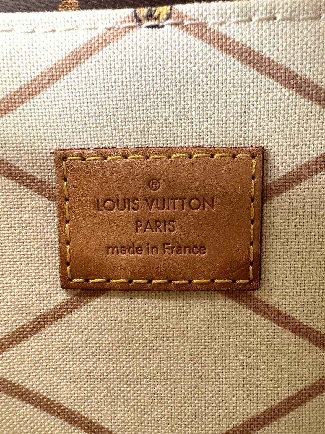 Louis Vuitton Monogram Summer Trunk Pochette Metis LV2277