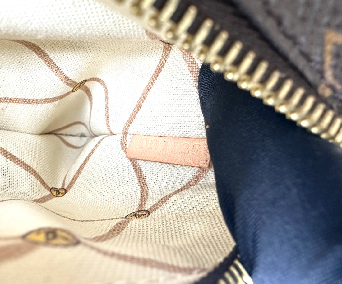 Louis Vuitton Monogram Summer Trunk Pochette Metis LV2277