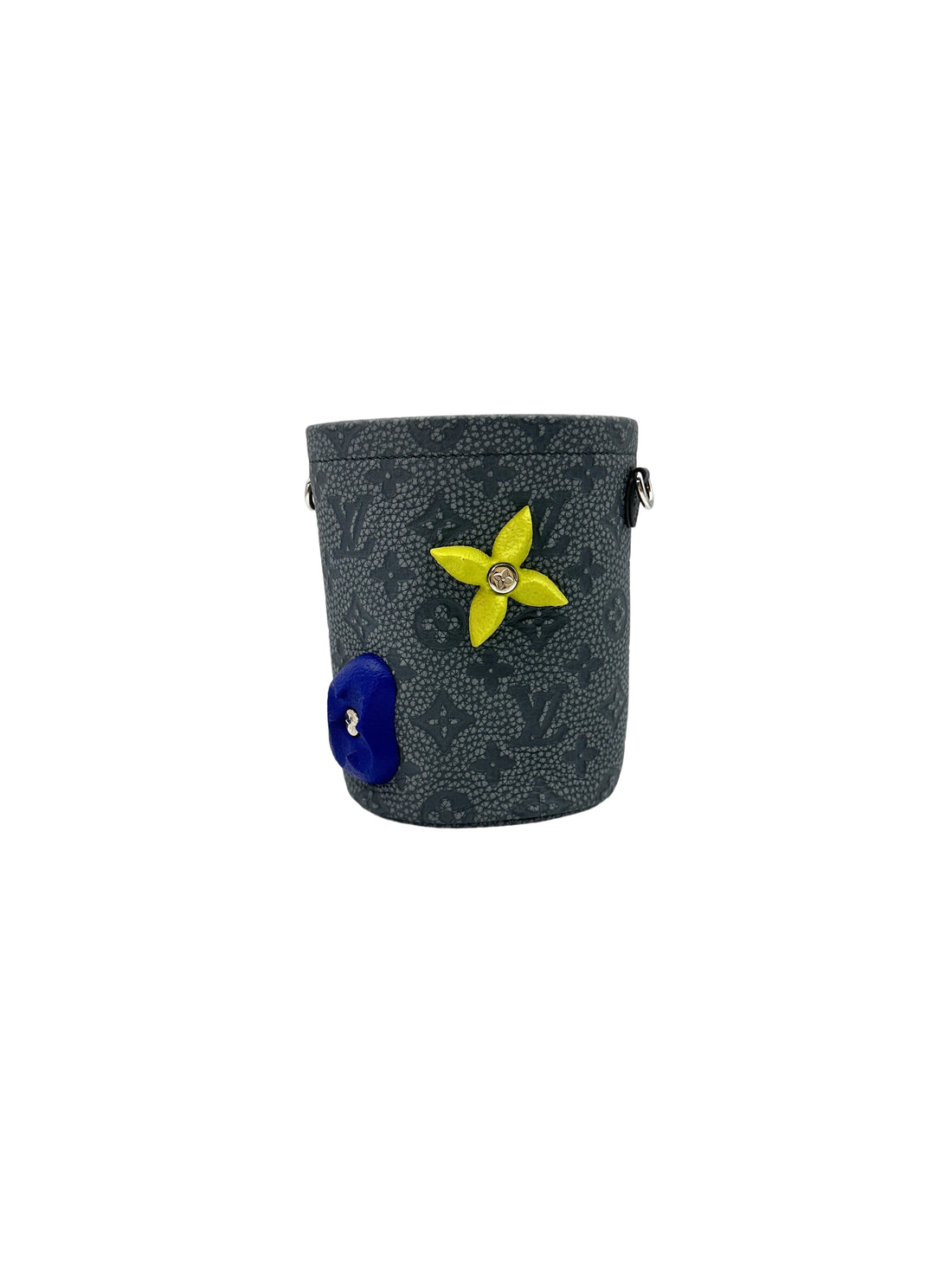 Louis Vuitton Climbing Chalk Pouch Gray Monogram Embossed Leather Bag LV2282