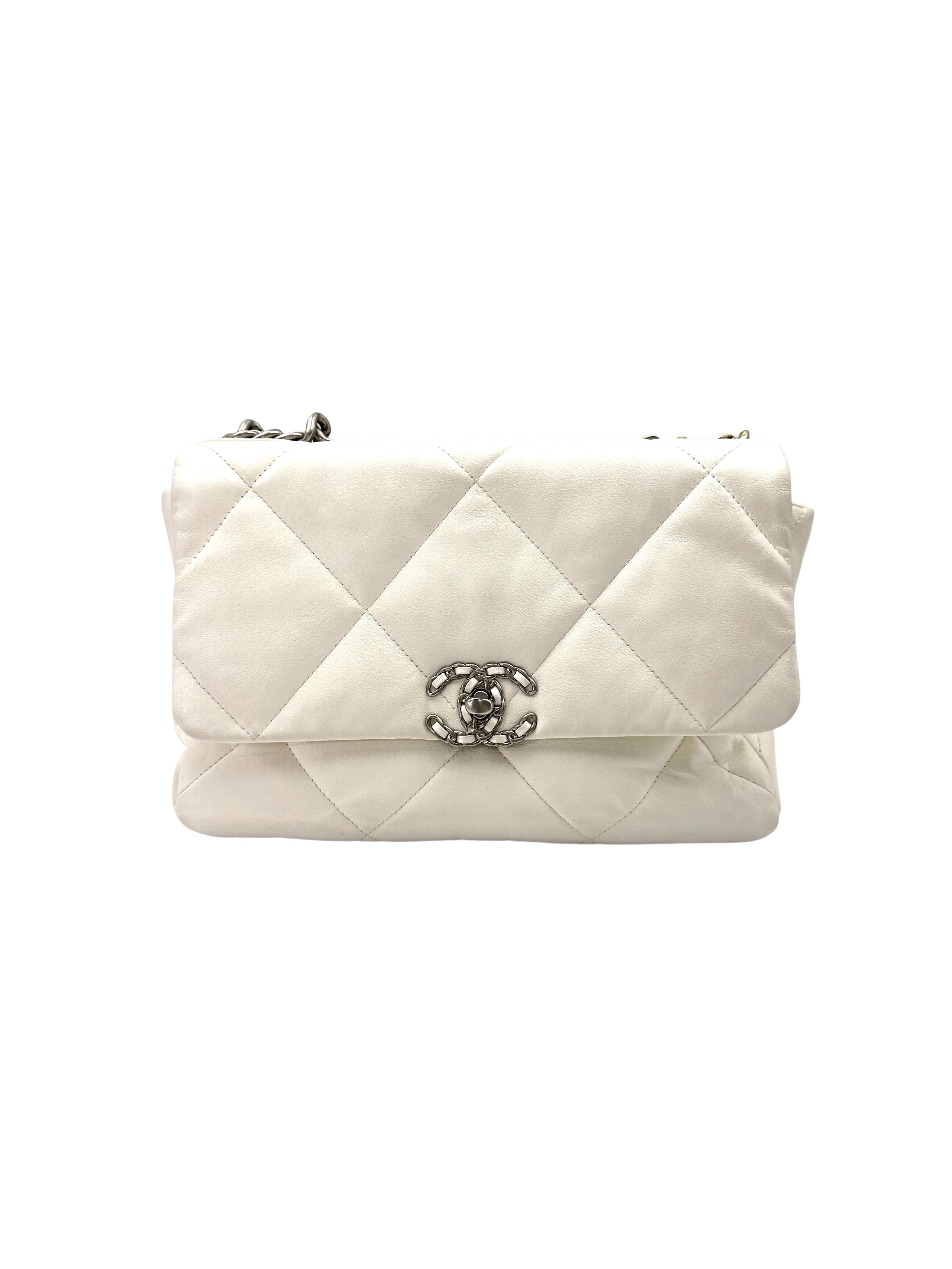 Chanel 19 White Quilted Leather Chain Shoulder Bag(U0***UA) CC1620