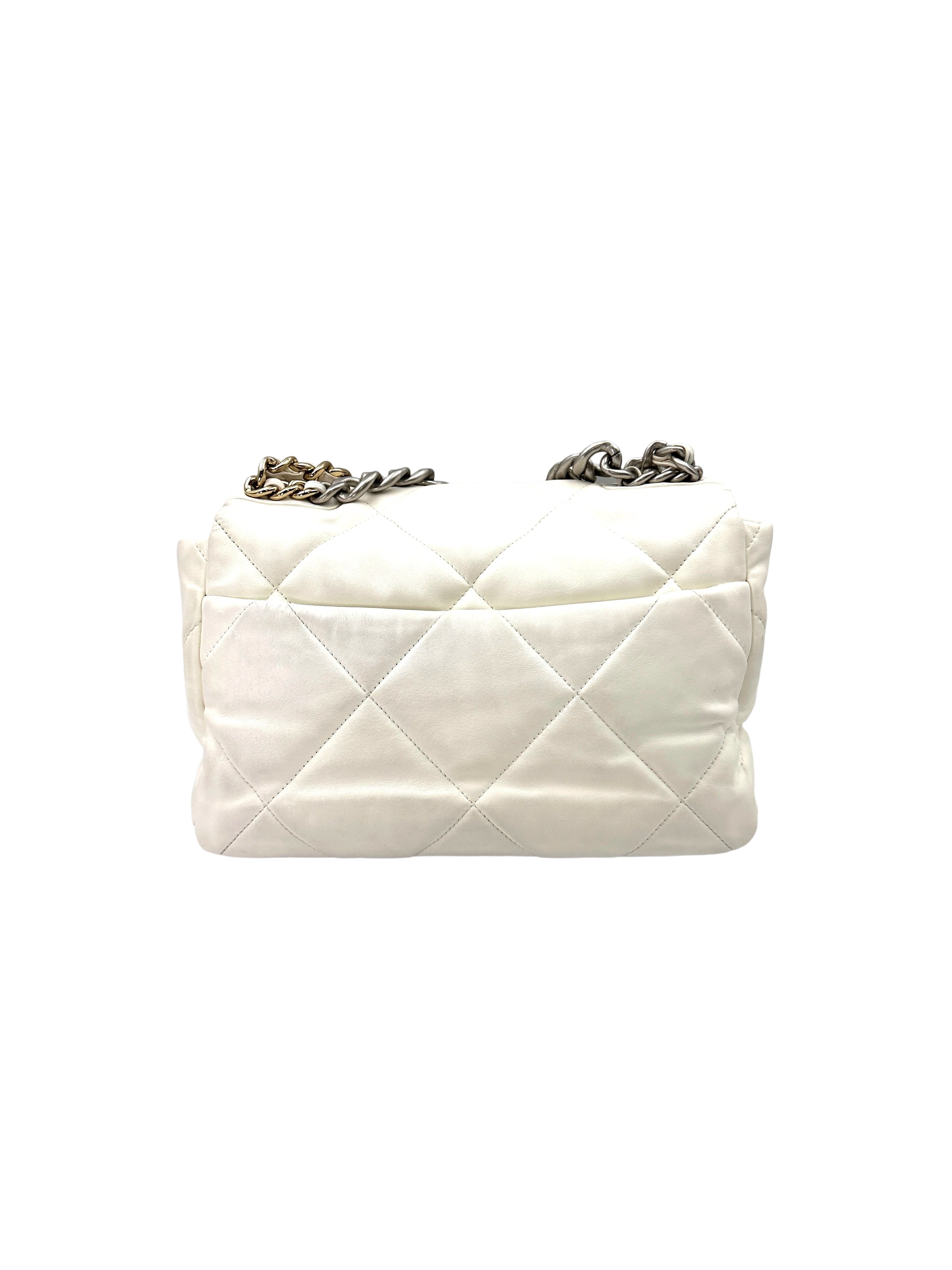 Chanel 19 White Quilted Leather Chain Shoulder Bag(U0***UA) CC1620