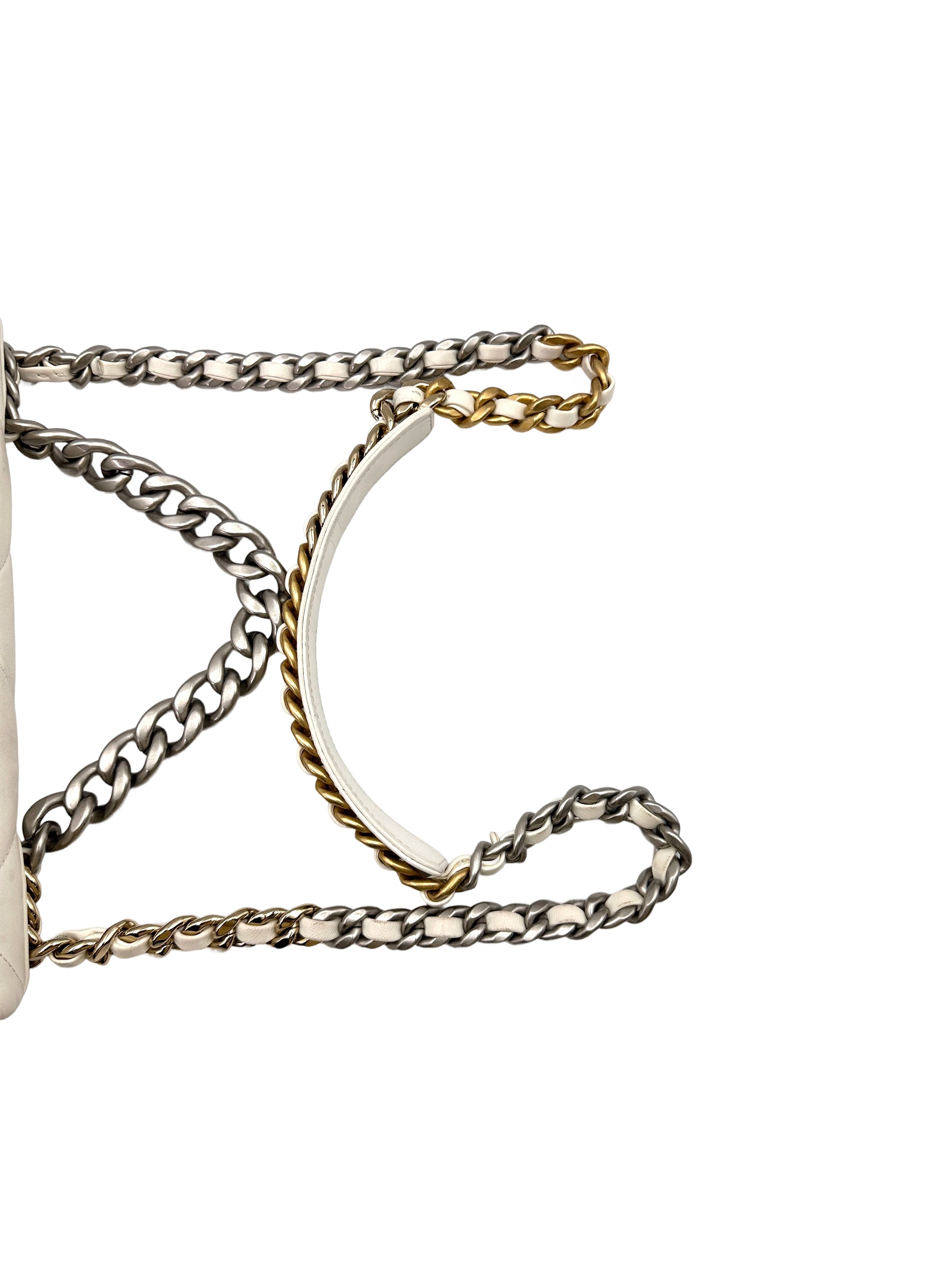 Chanel 19 White Quilted Leather Chain Shoulder Bag(U0***UA) CC1620
