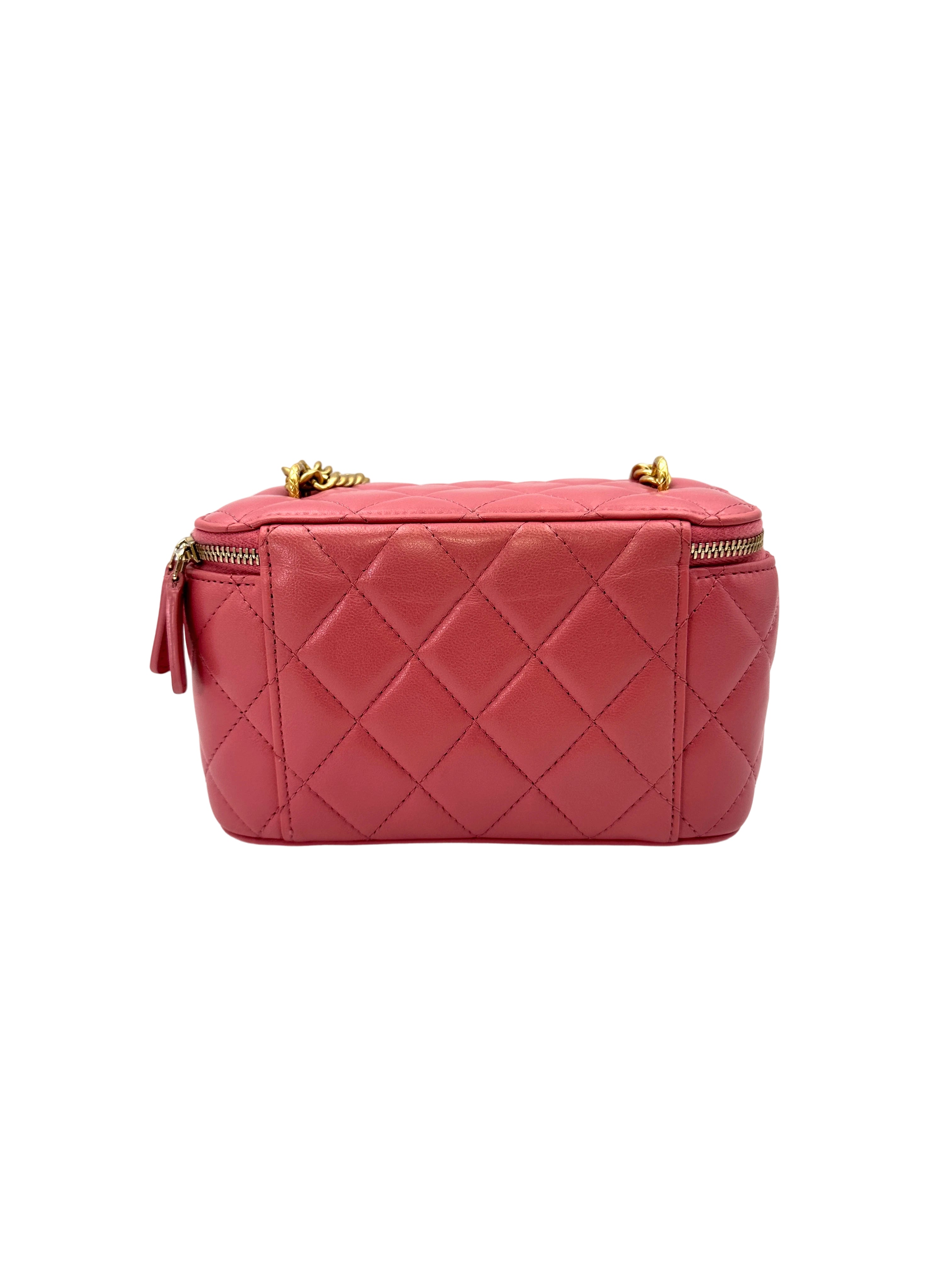 Chanel Pink Quilted Lambskin Vanity Case With Gold Hardware CC1617