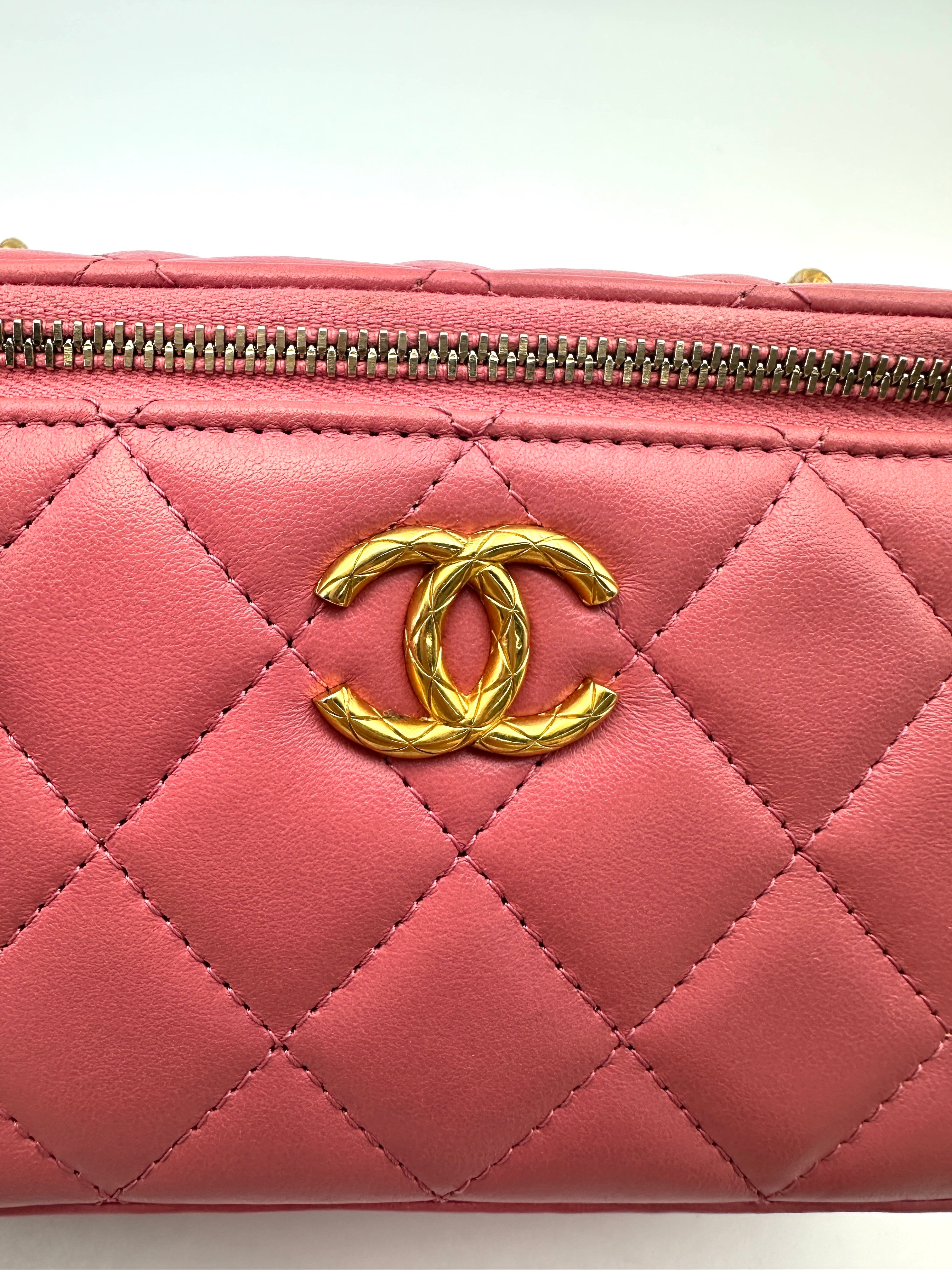 Chanel Pink Quilted Lambskin Vanity Case With Gold Hardware CC1617