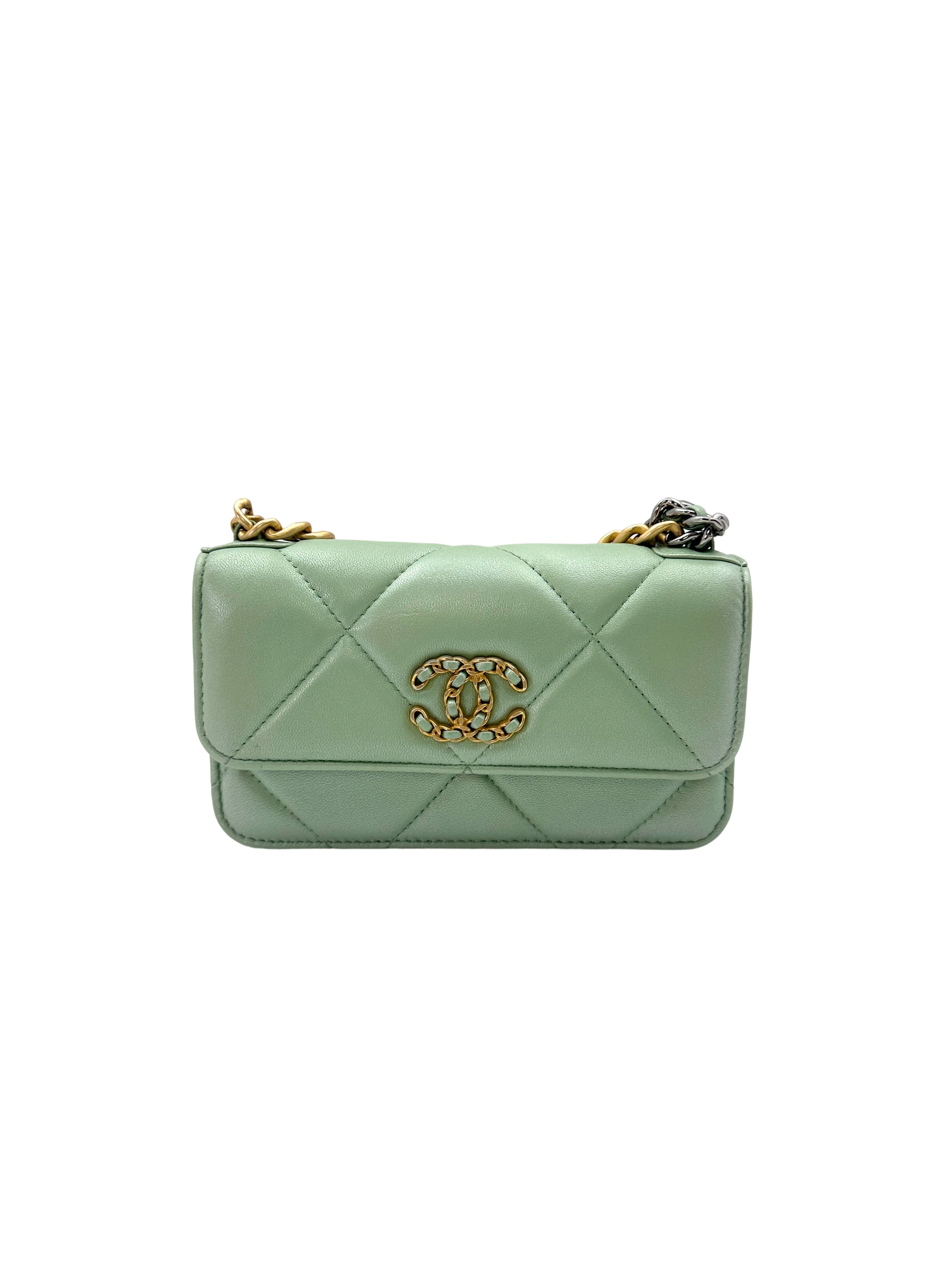 Chanel 19 Mint Green Qulited Leather Wallet On Chain With Gold Buckle(U6***H2) IRIS083
