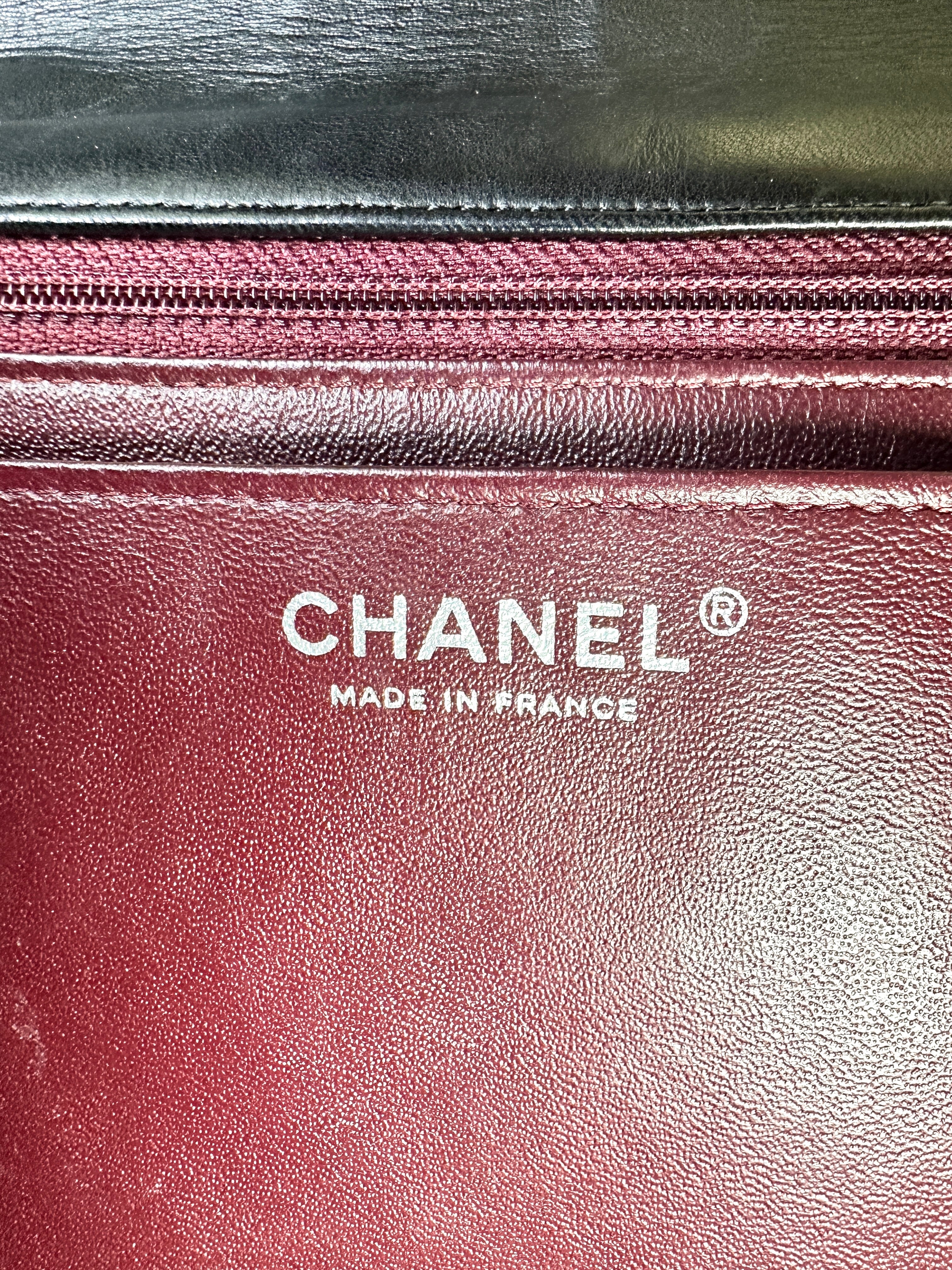 Chanel Classic Flap Black Quilted Lambskin Jumbo Shoulder Bag With Silver Buckle(13***45) CC1627