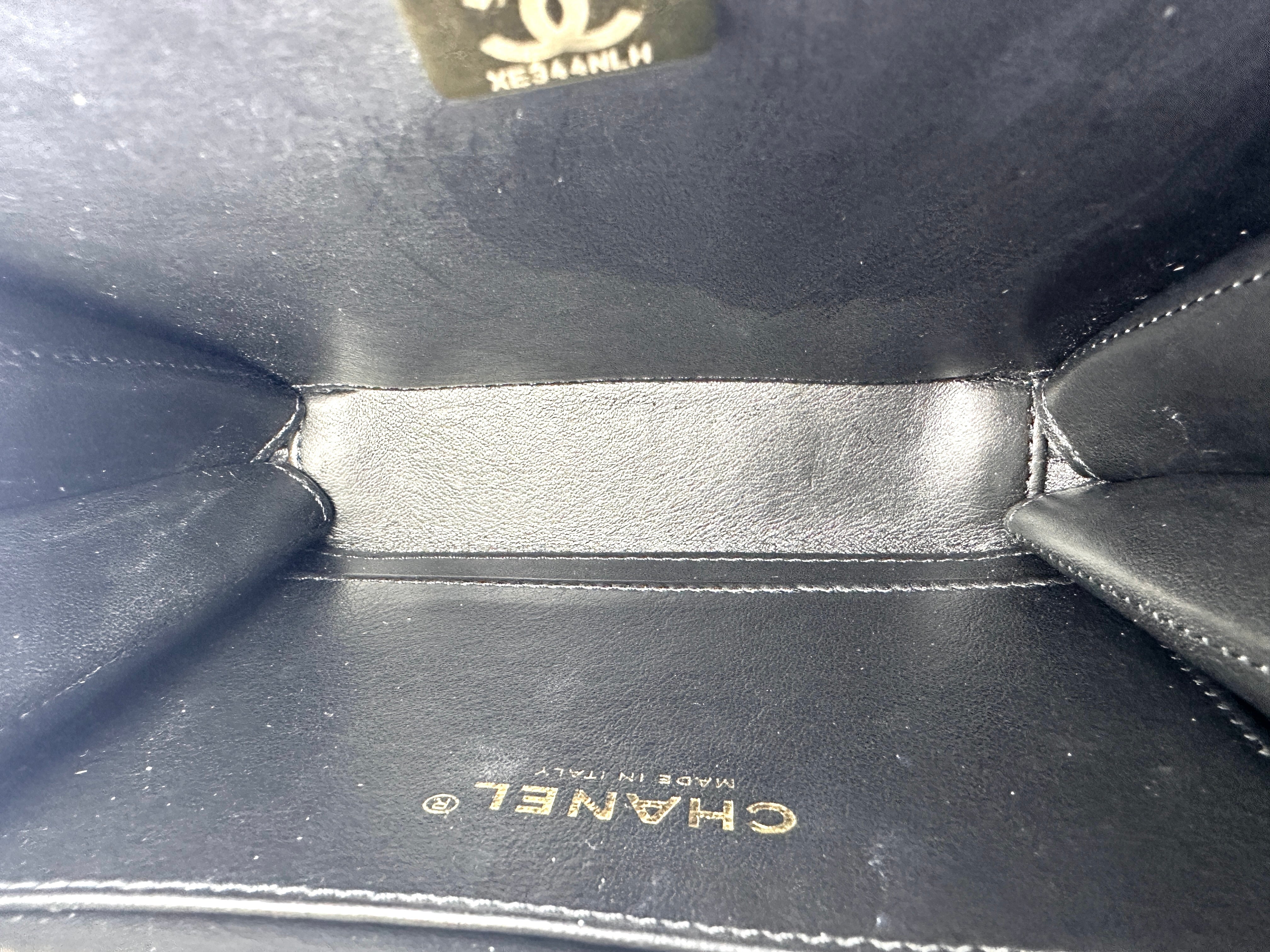 Chanel 22S Black Quilted Leather Top Handle Vanity Case(XE***LH) CC1629
