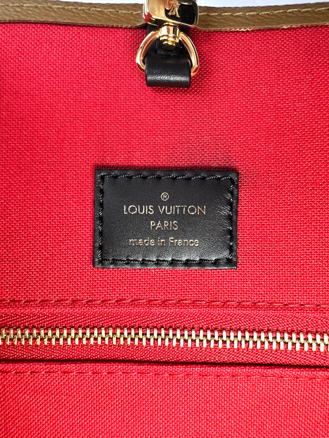 Louis Vuitton OnTheGo GM Brown Monogram Tote Handle Bag LV2292