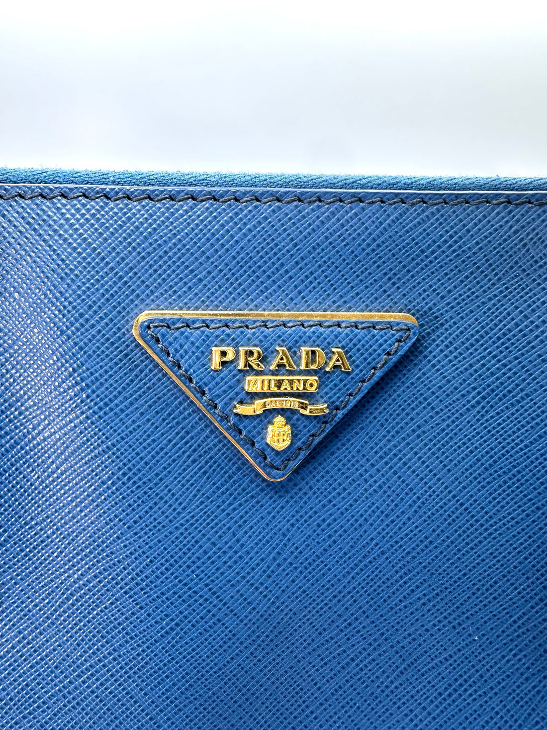 Prada Galleria Blue Saffiano Handle Bag PR218