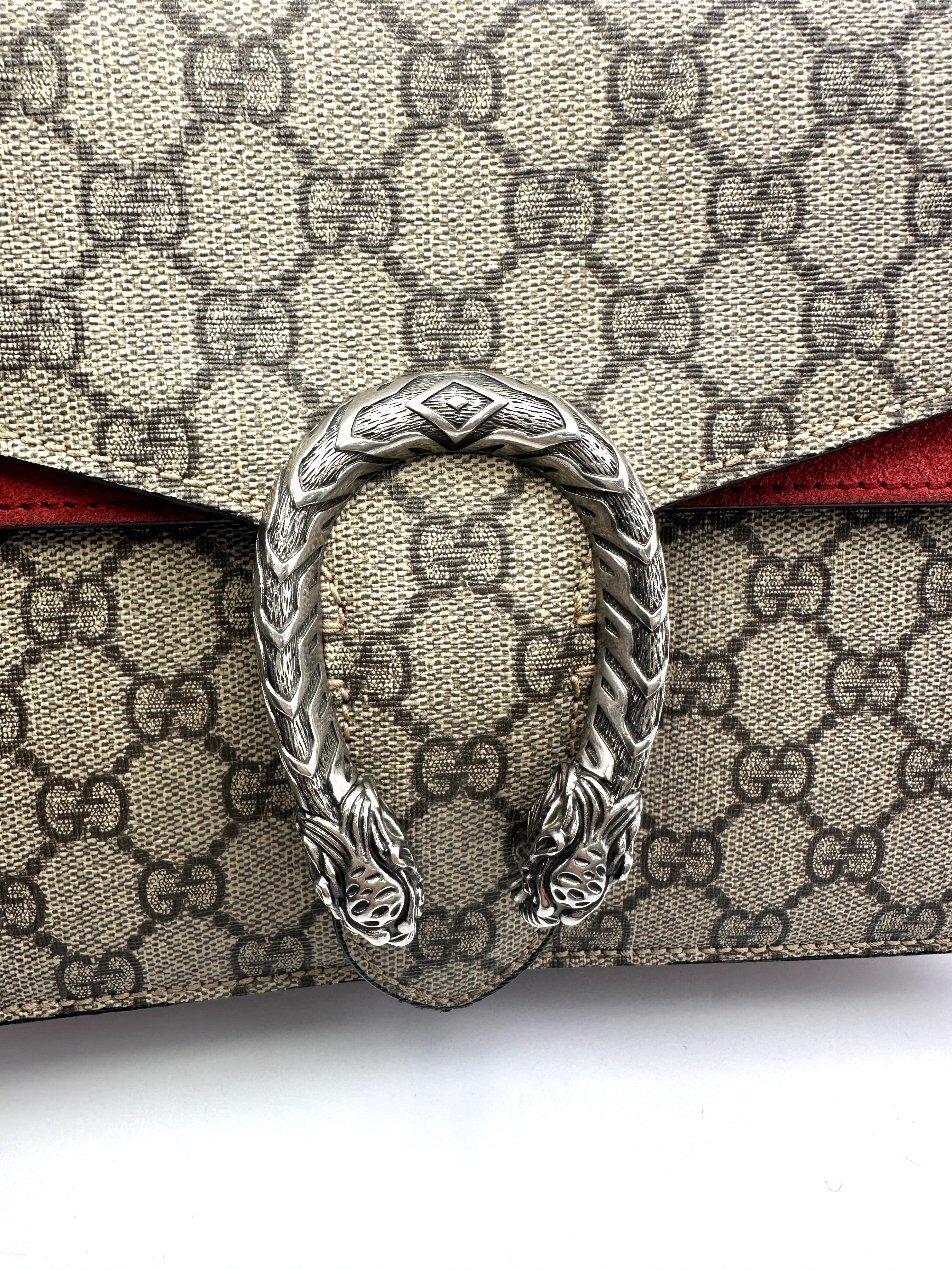 Gucci Dionysus GG Supreme Canvas Medium Size Shoulder Bag With Red Trim GG807