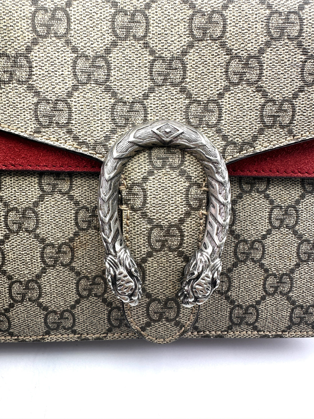 Gucci Dionysus GG Supreme Canvas Small Size Shoulder Bag With Red Trim GG805
