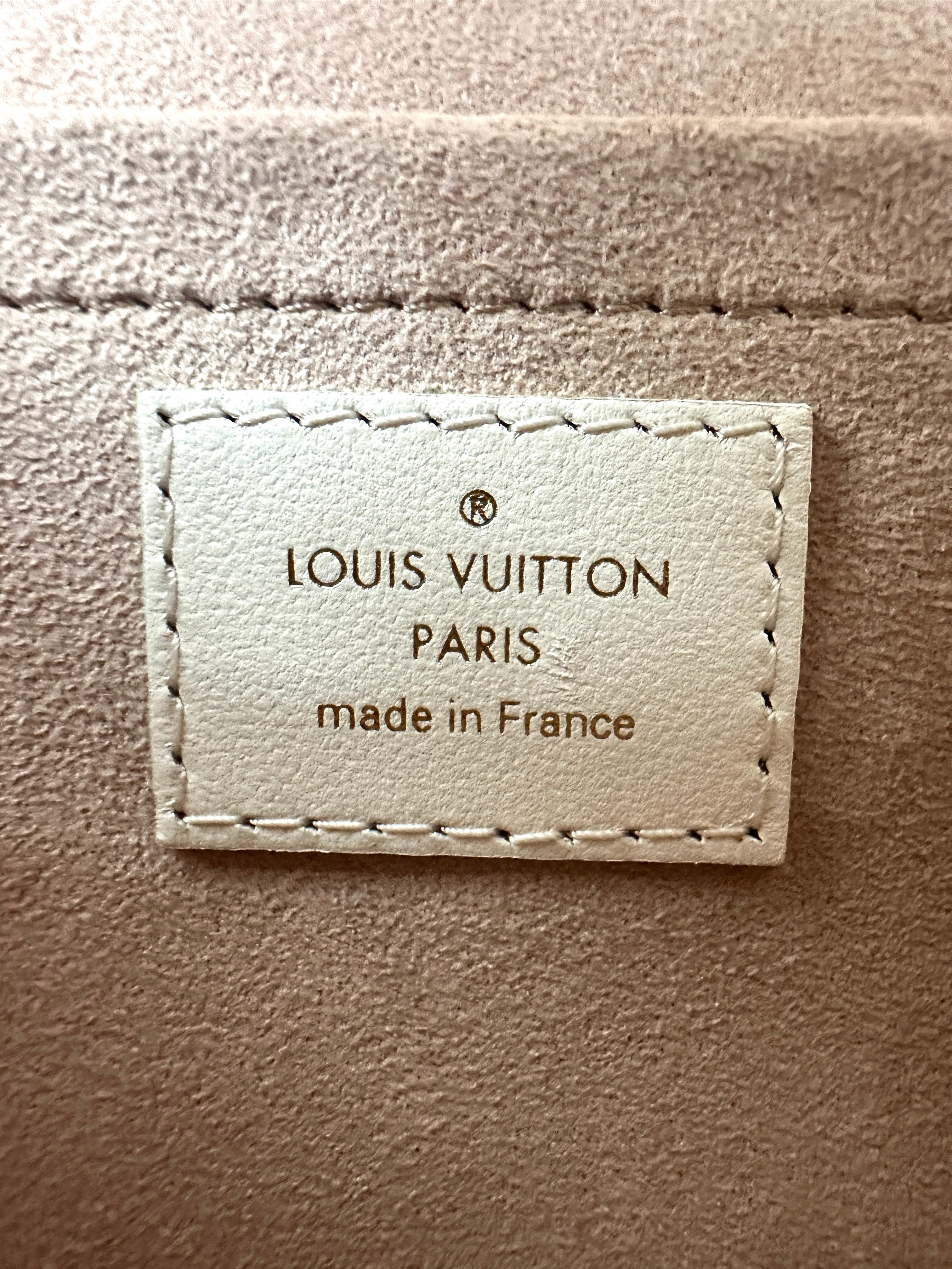Louis Vuitton New Square Quartz Multicolor Monogram Embossed Leather Square Bag LV2299